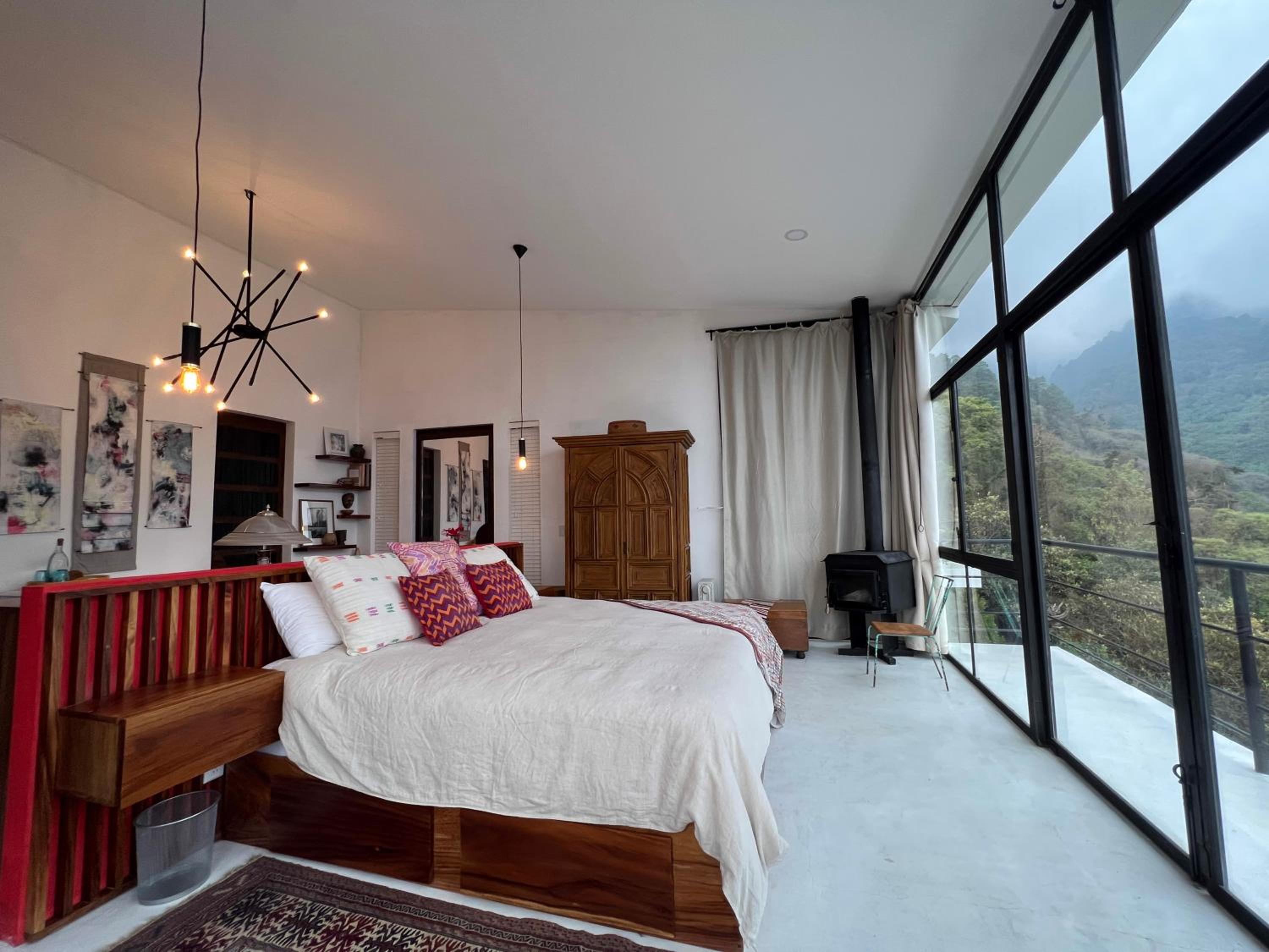 Three-Bedroom Villa photo 1