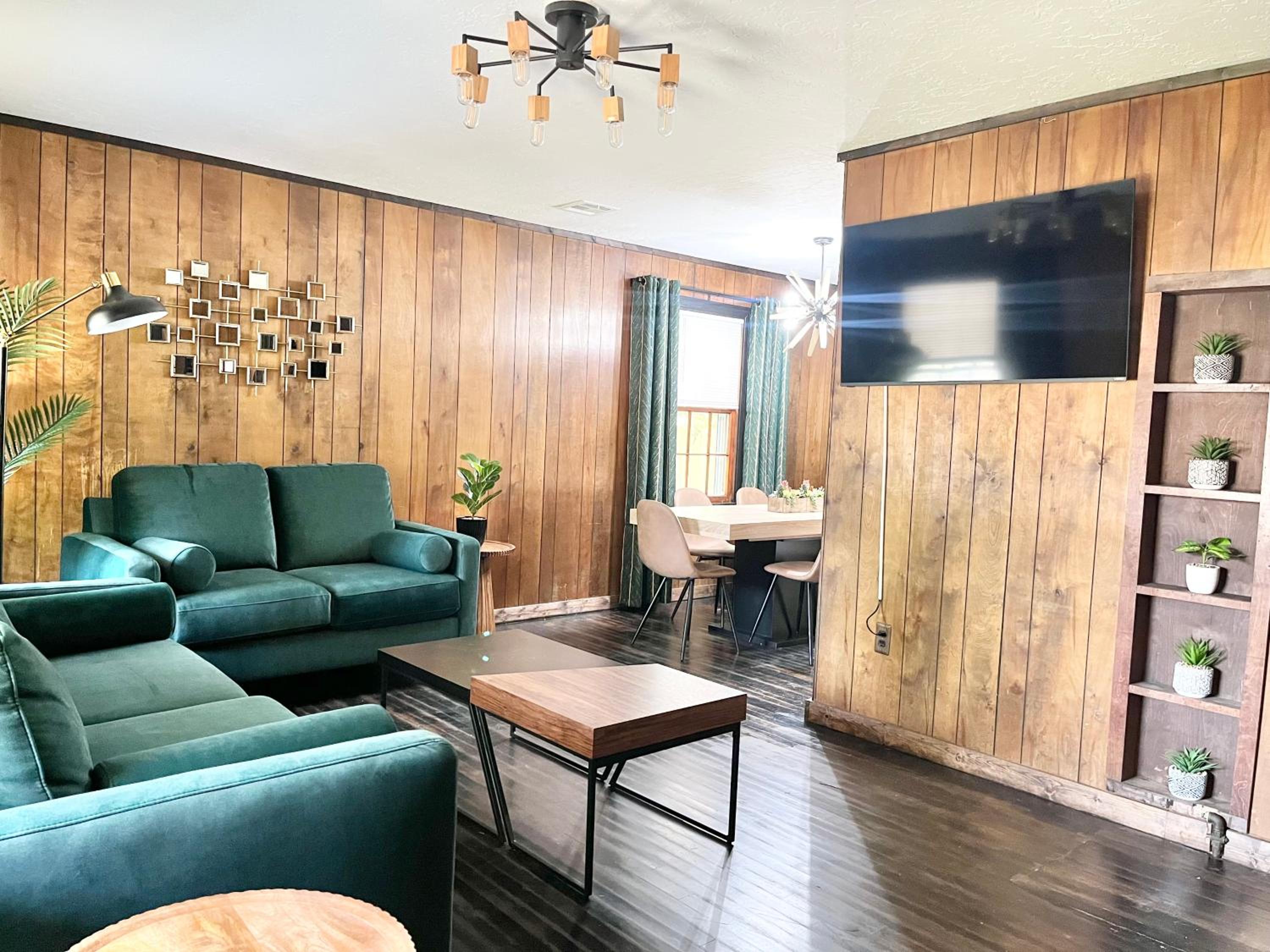 Three-Bedroom House photo 1