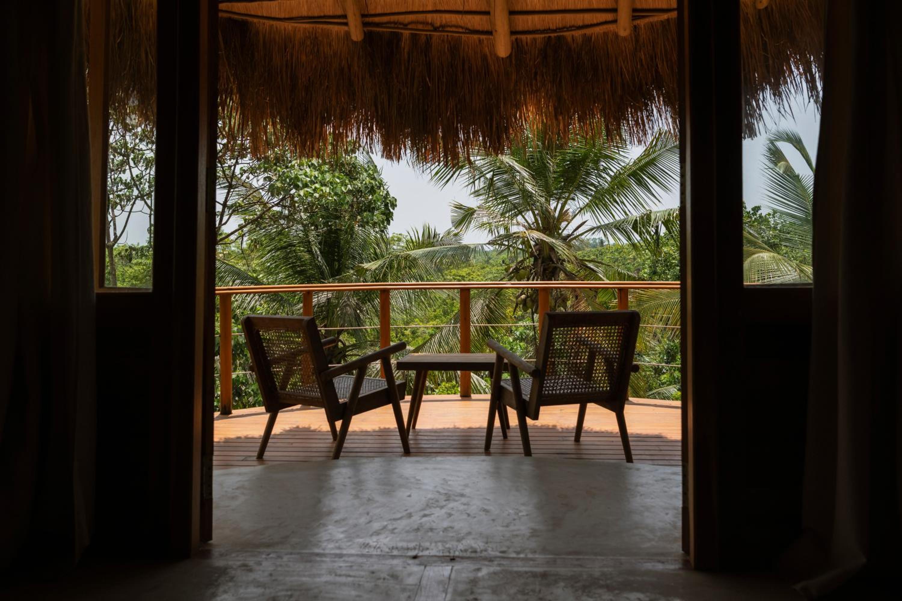 Deluxe Double Room with Balcony photo 3