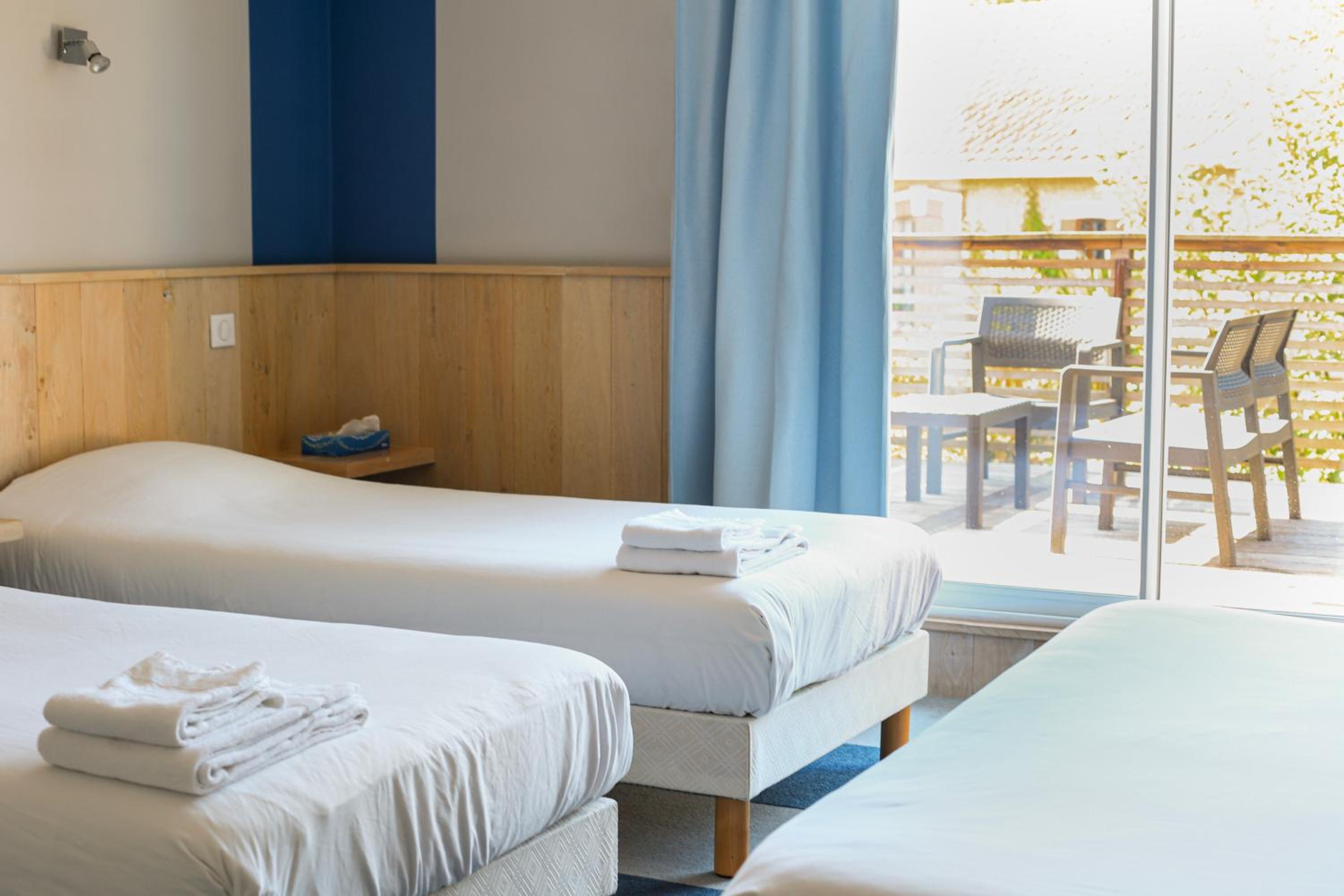Quadruple Room - Photo 1
