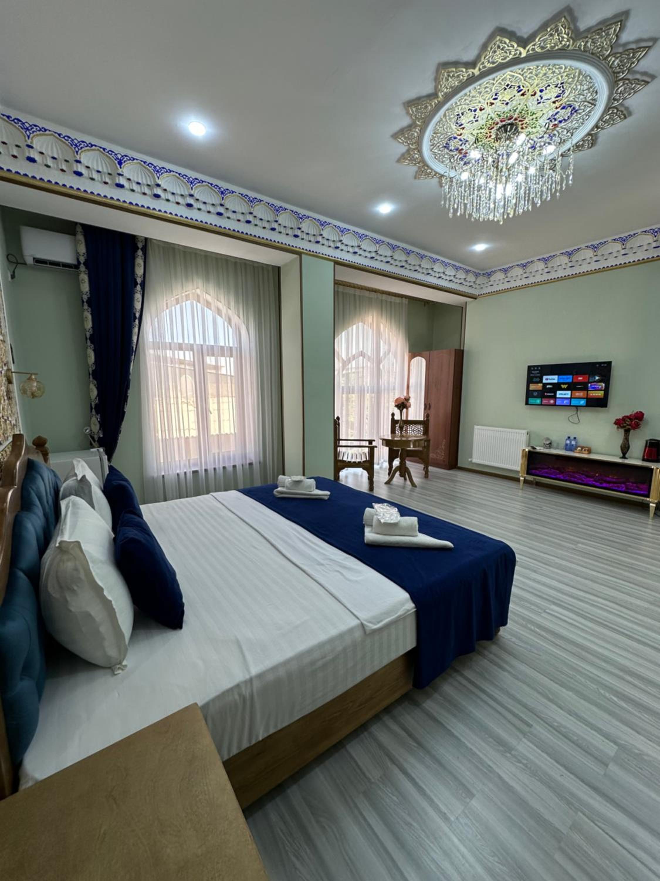 One-Bedroom Suite photo 1