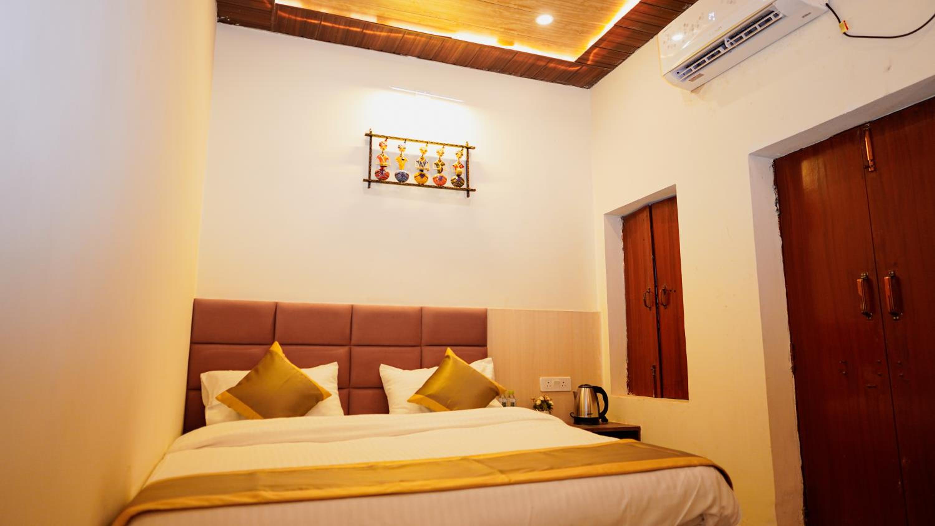 Deluxe Double Room - Photo 7
