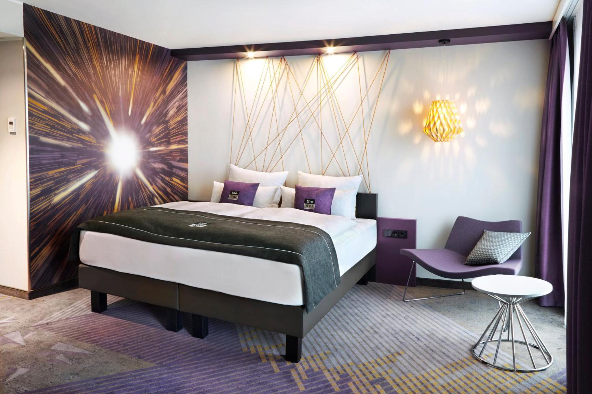 Premium Queen Room - Photo 3
