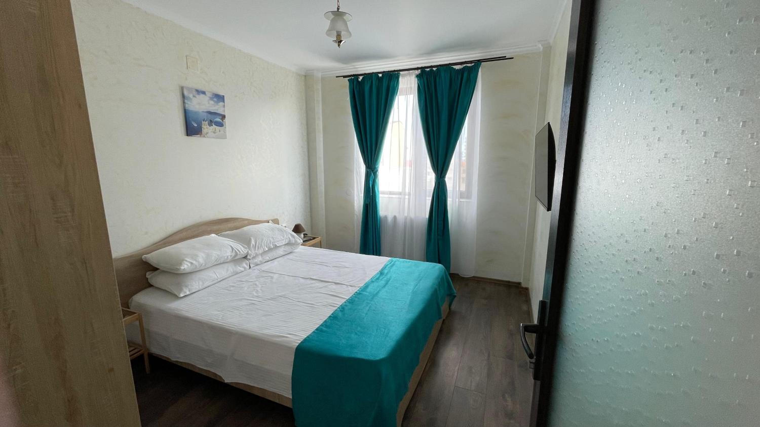 Apartment with Terrace photo 3