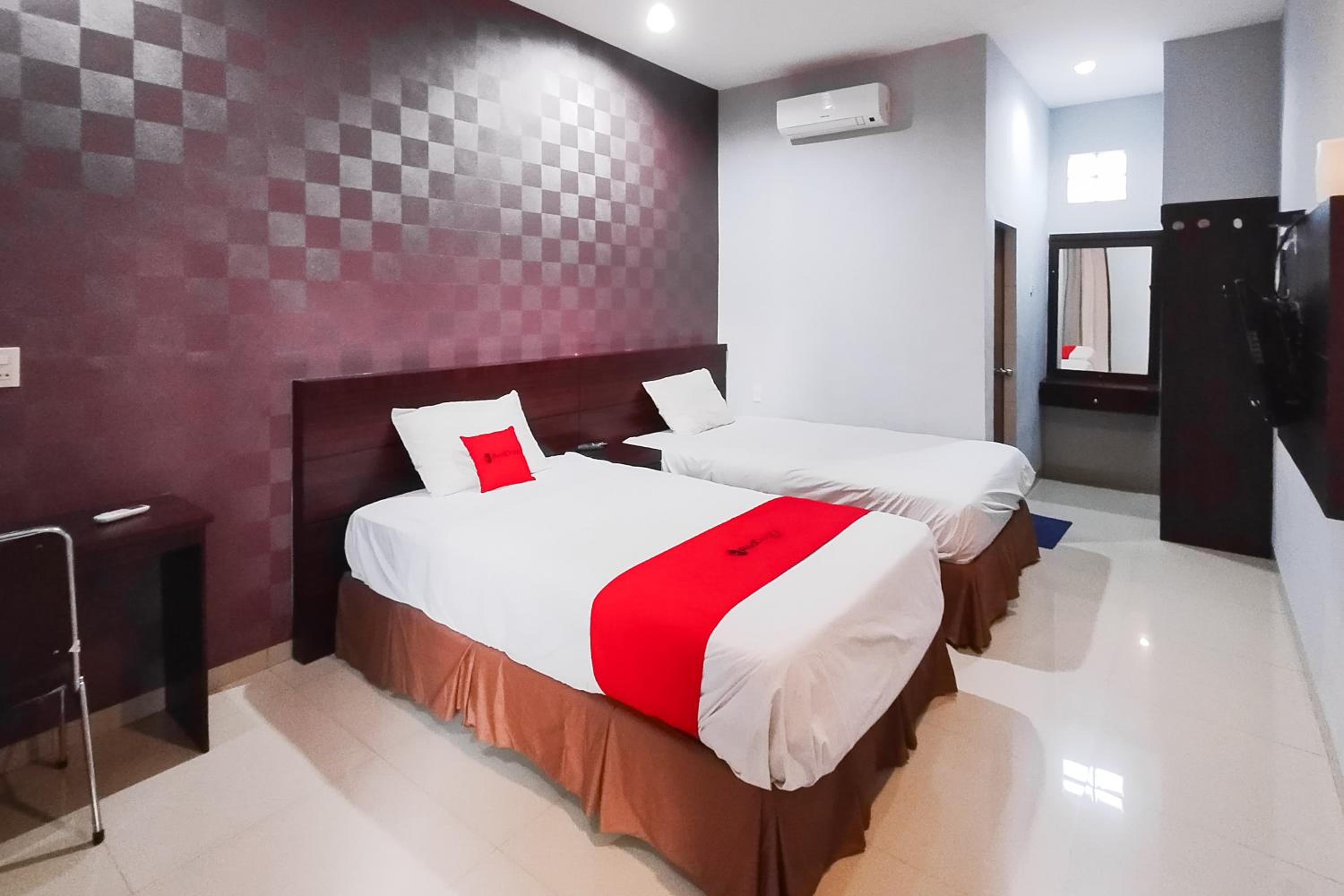 Standard Twin Room photo 1