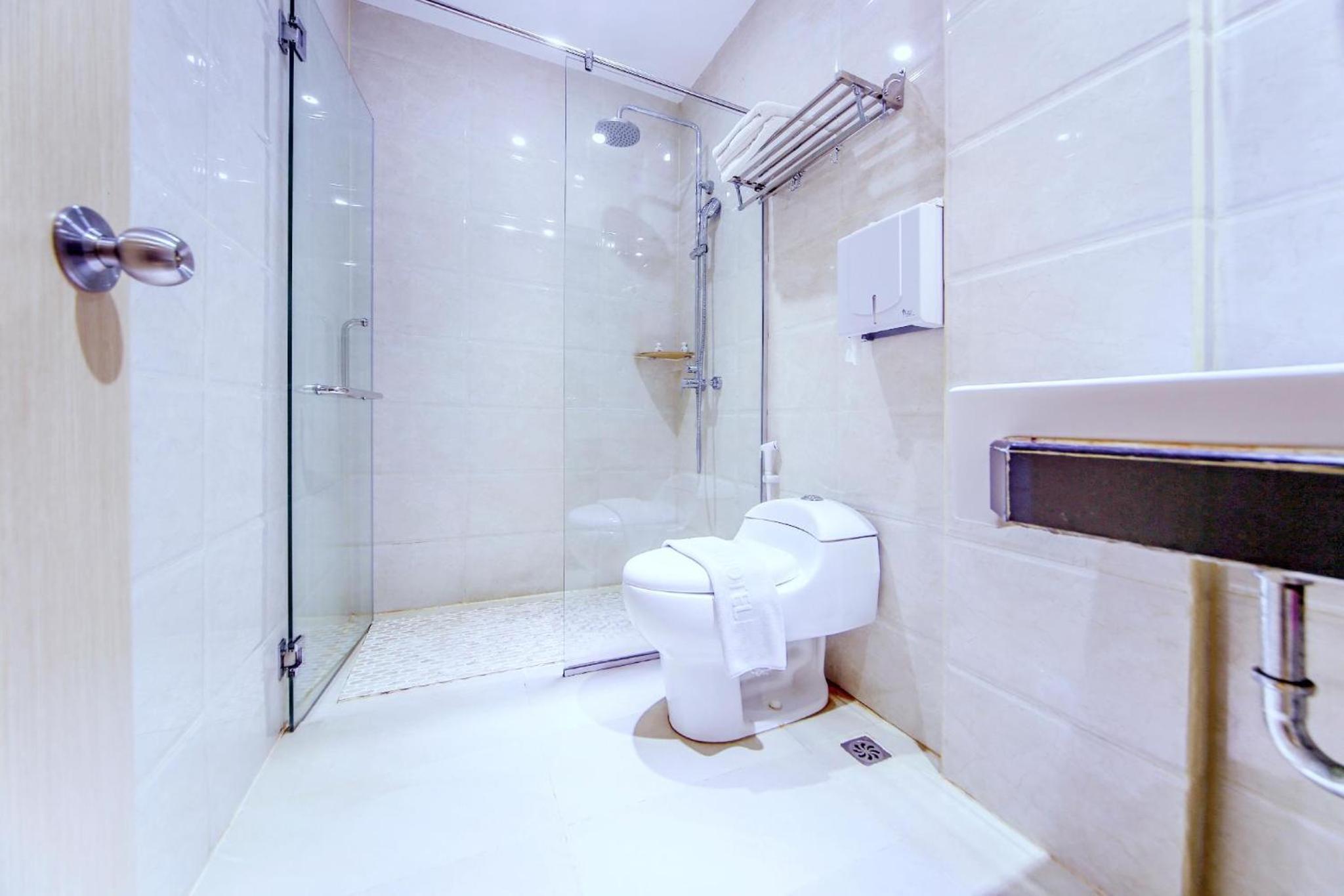 Junior Suite (3 Adults) photo 2