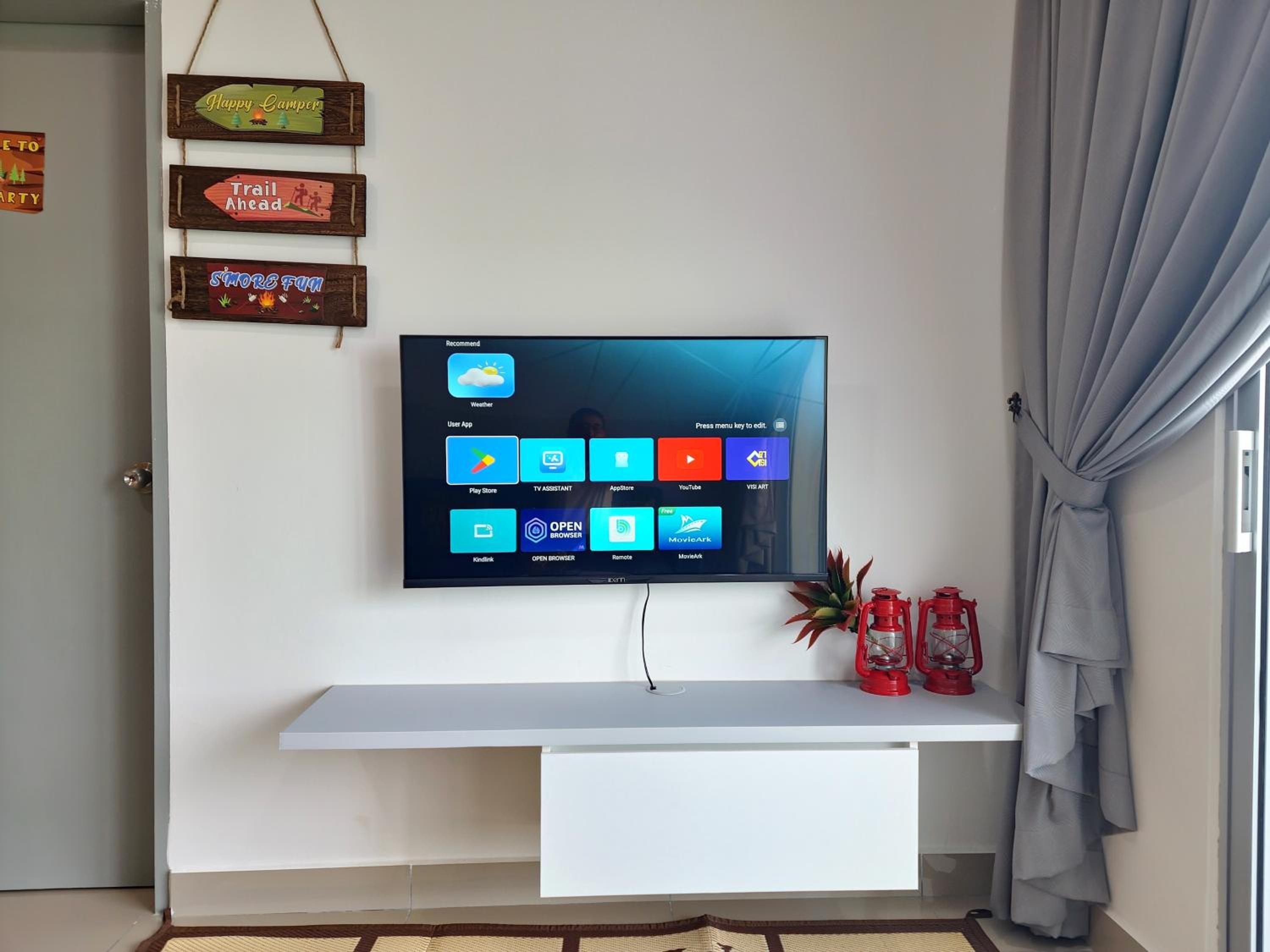 Three-Bedroom Premium Apartment with Balcony photo 2