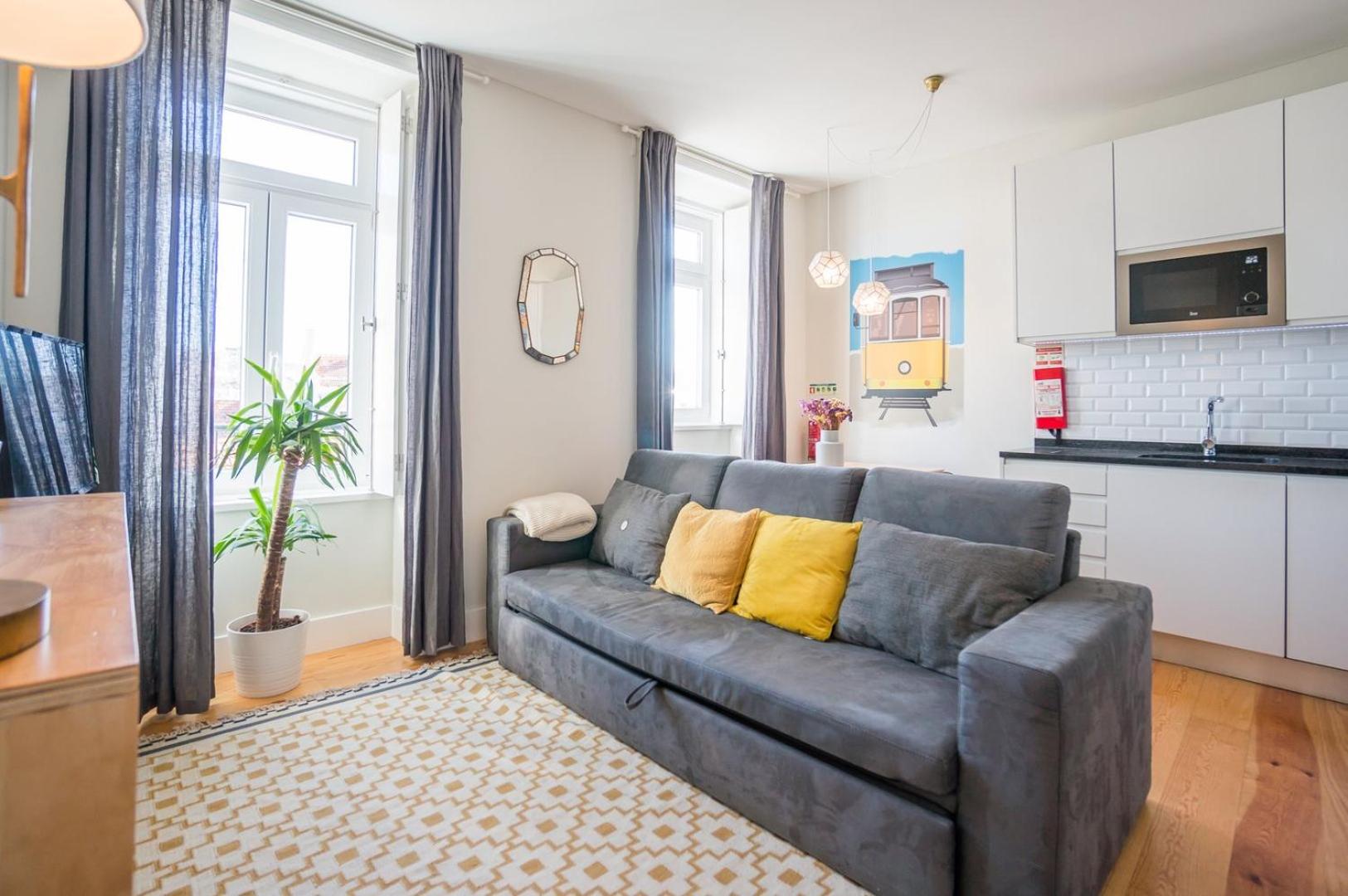 One-Bedroom Apartment