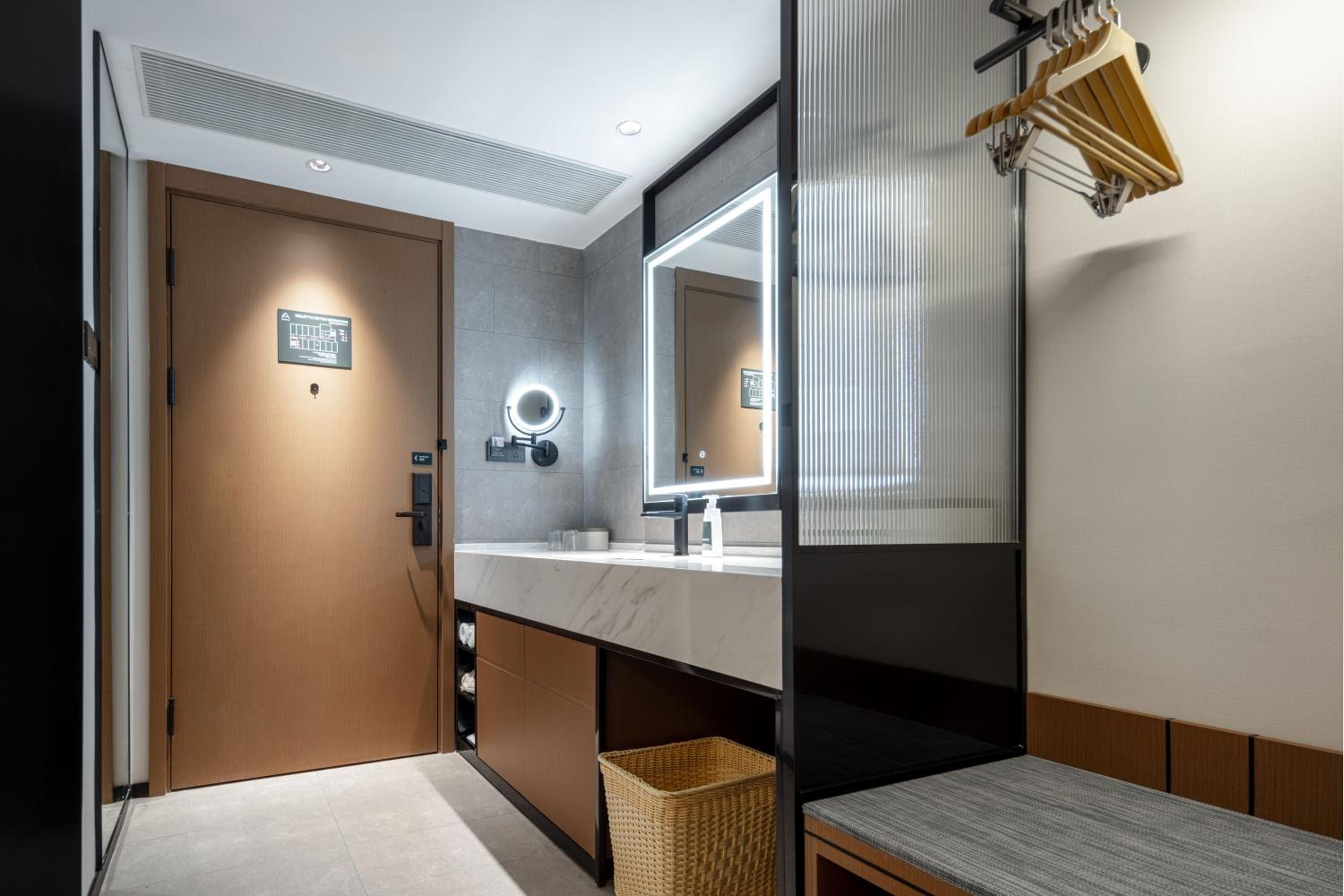 Jimu Double Room