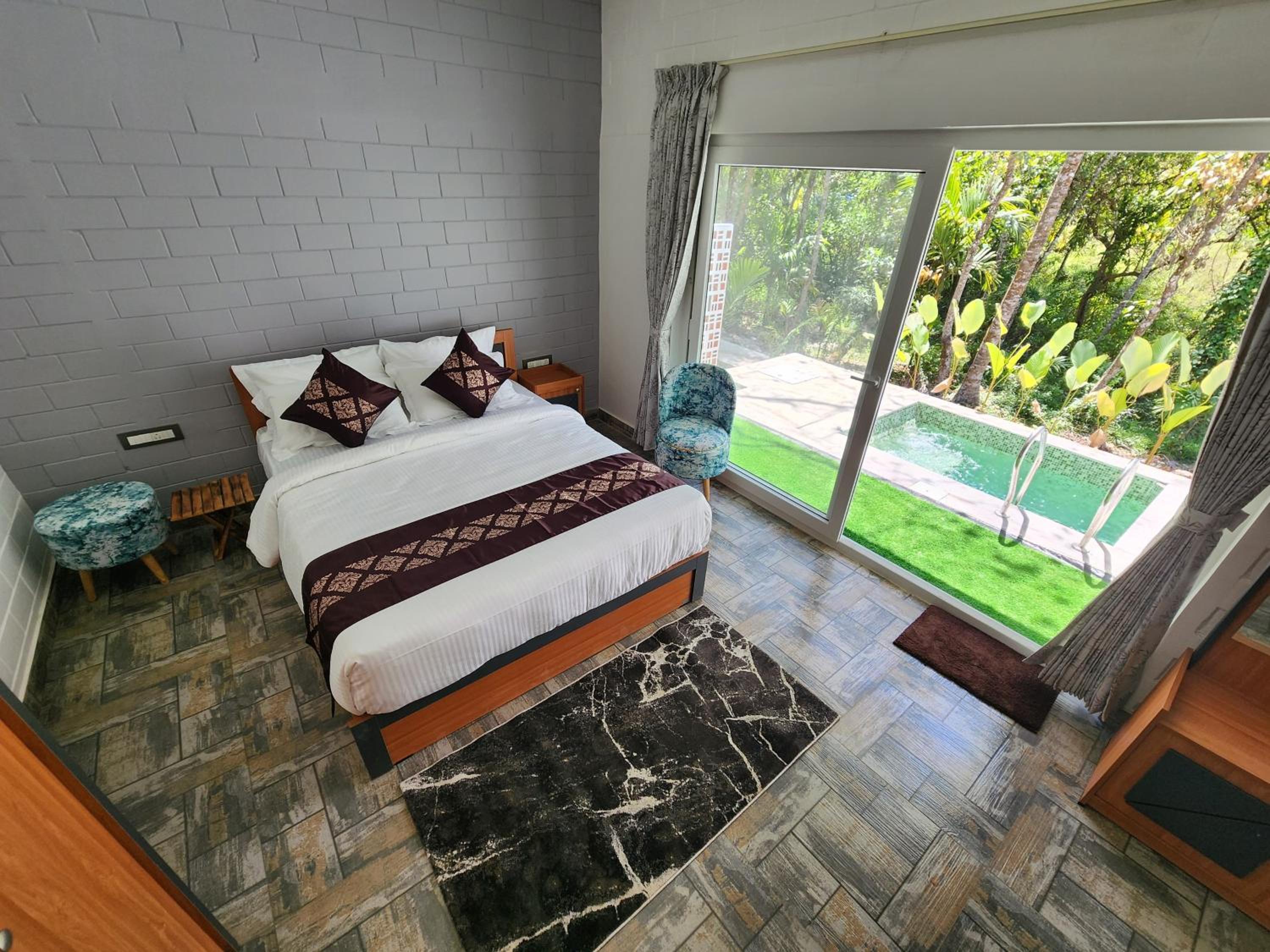King Room