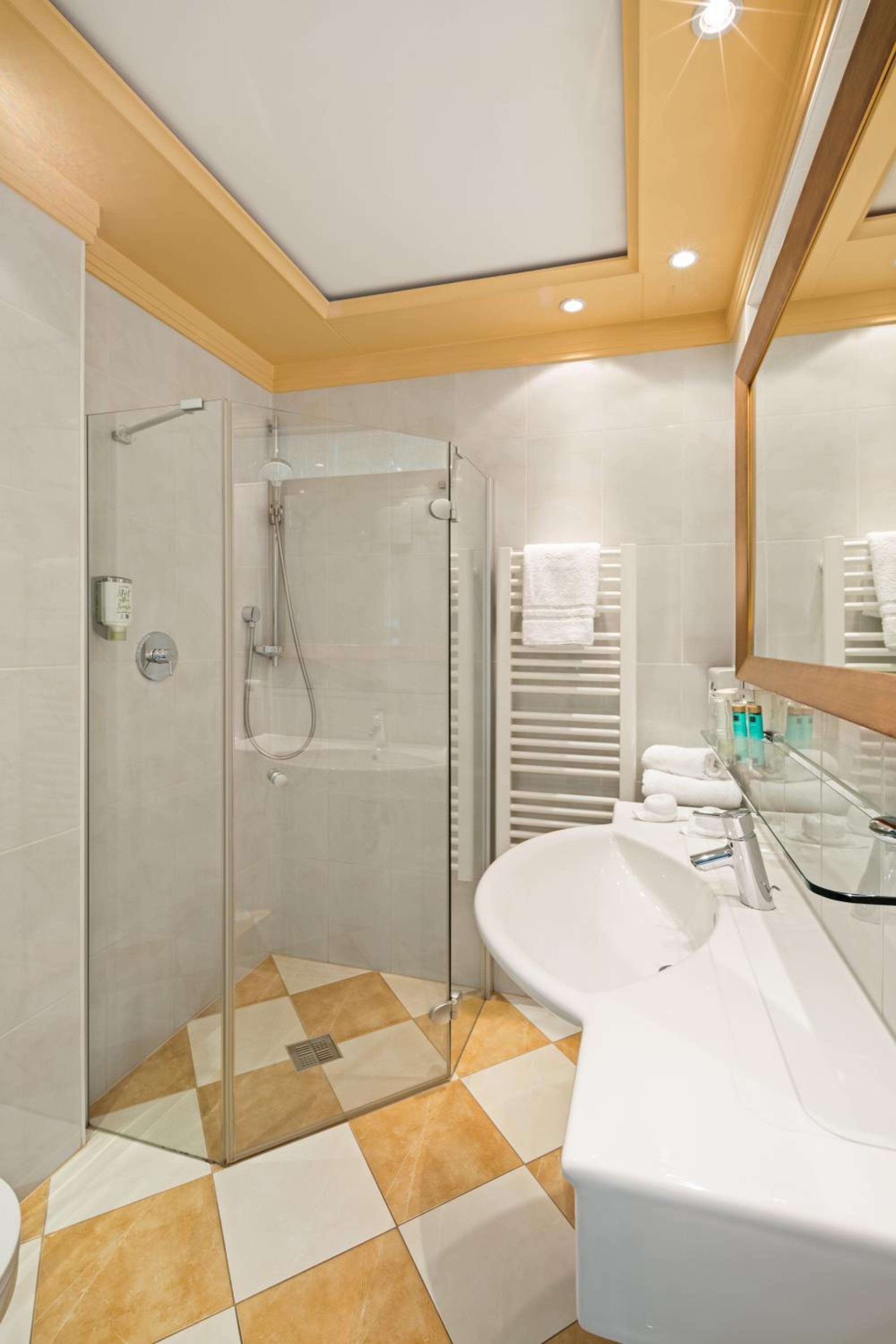 Deluxe Double Room - Photo 2