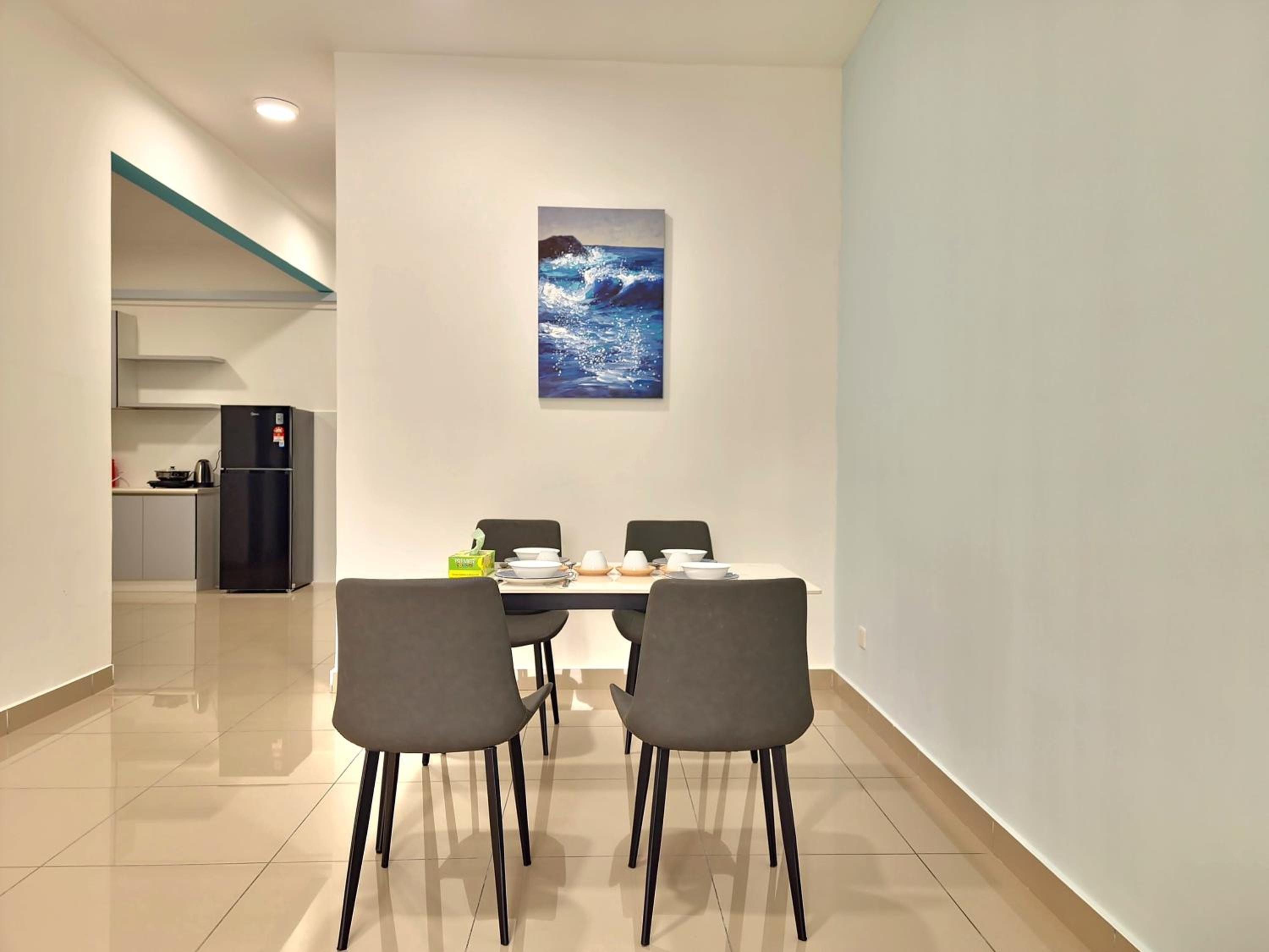 Apartment with Pool View  photo 3