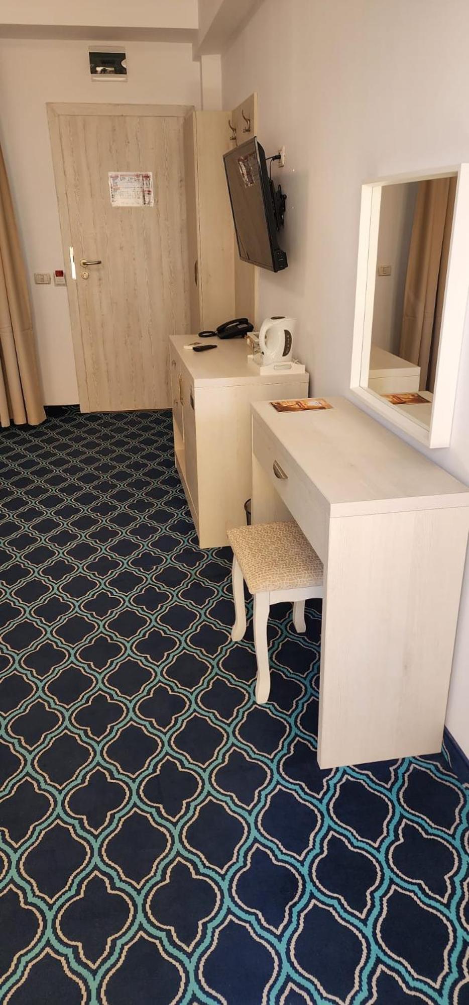 Superior Double Room - Photo 9