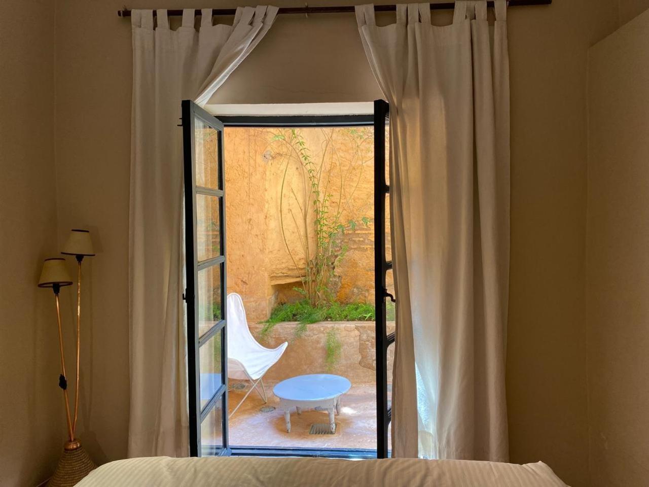 Deluxe Suite - Photo 4