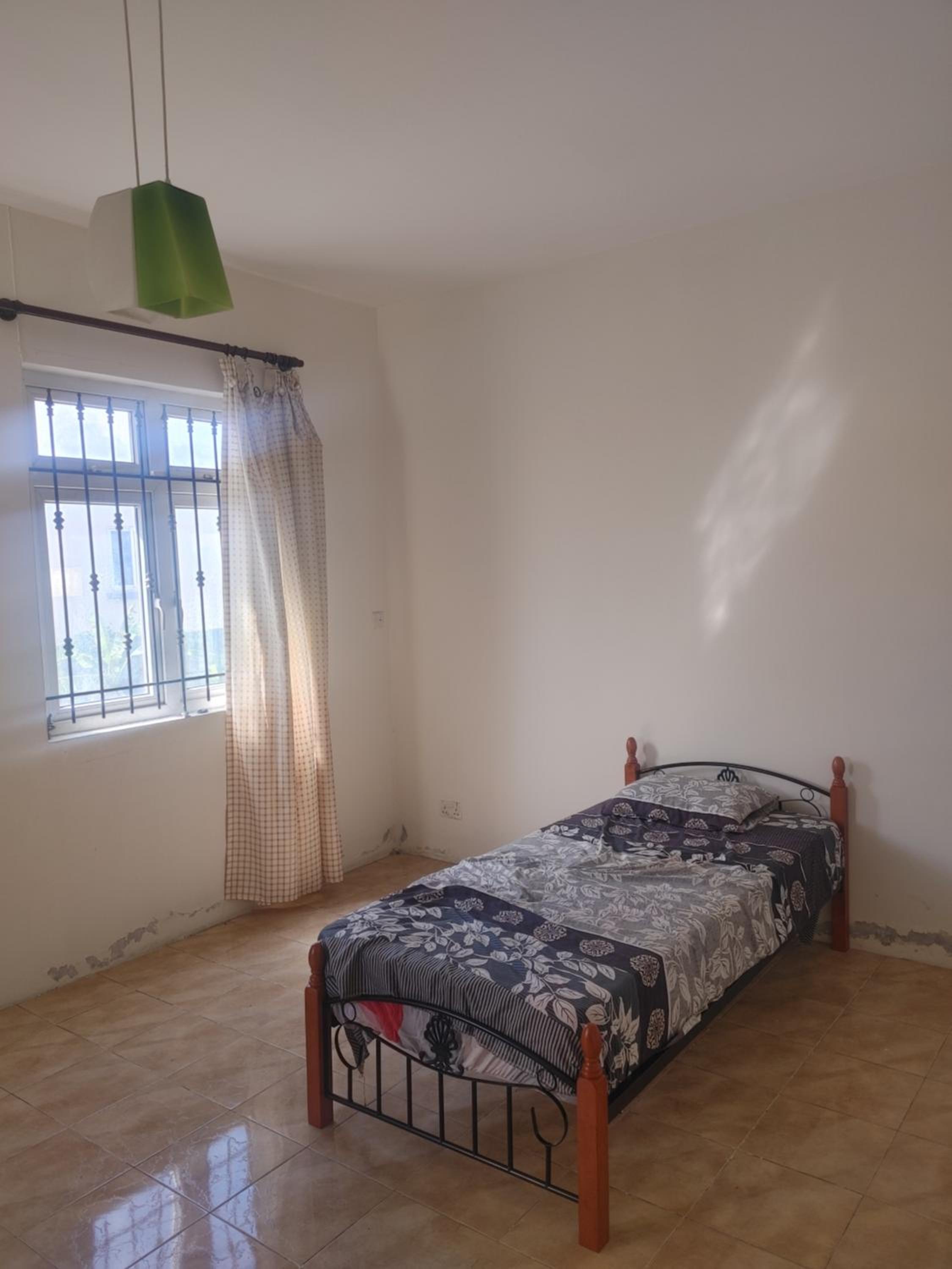 Single Room with Shared Bathroom photo 1