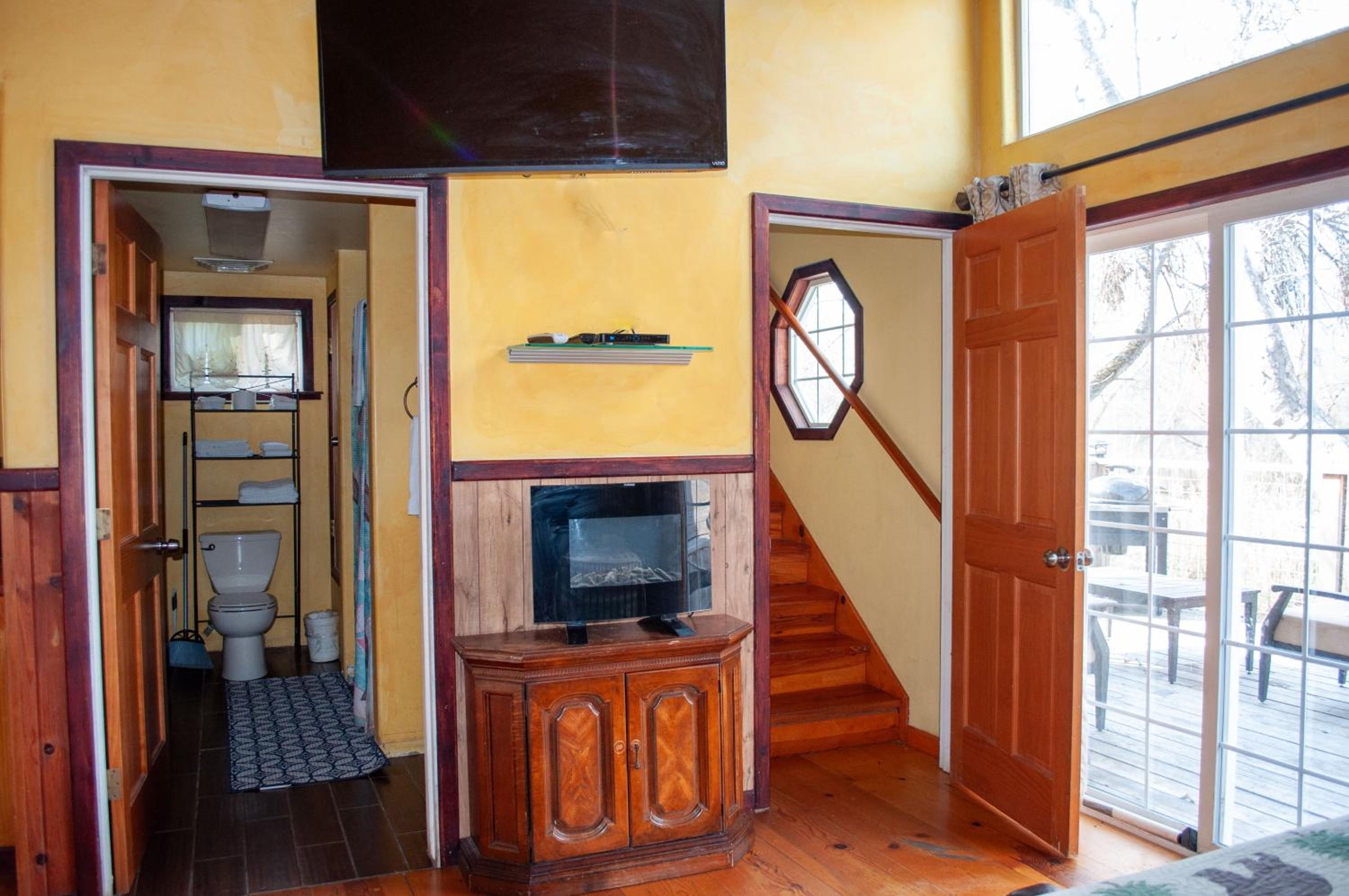 Family Room with Terrace and a Loft - Photo 9