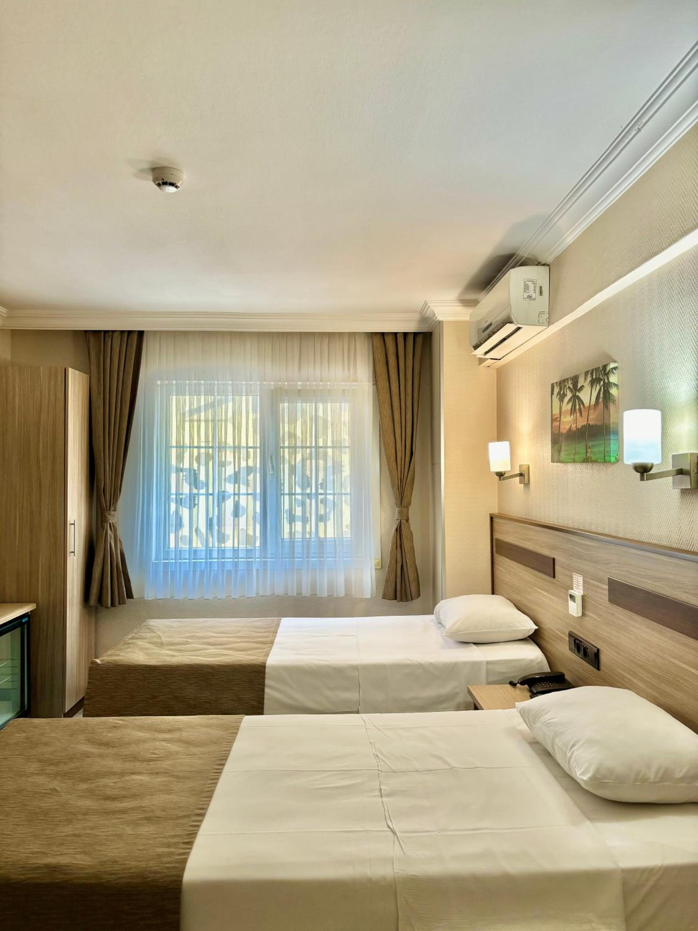 Standard Triple Room photo 1