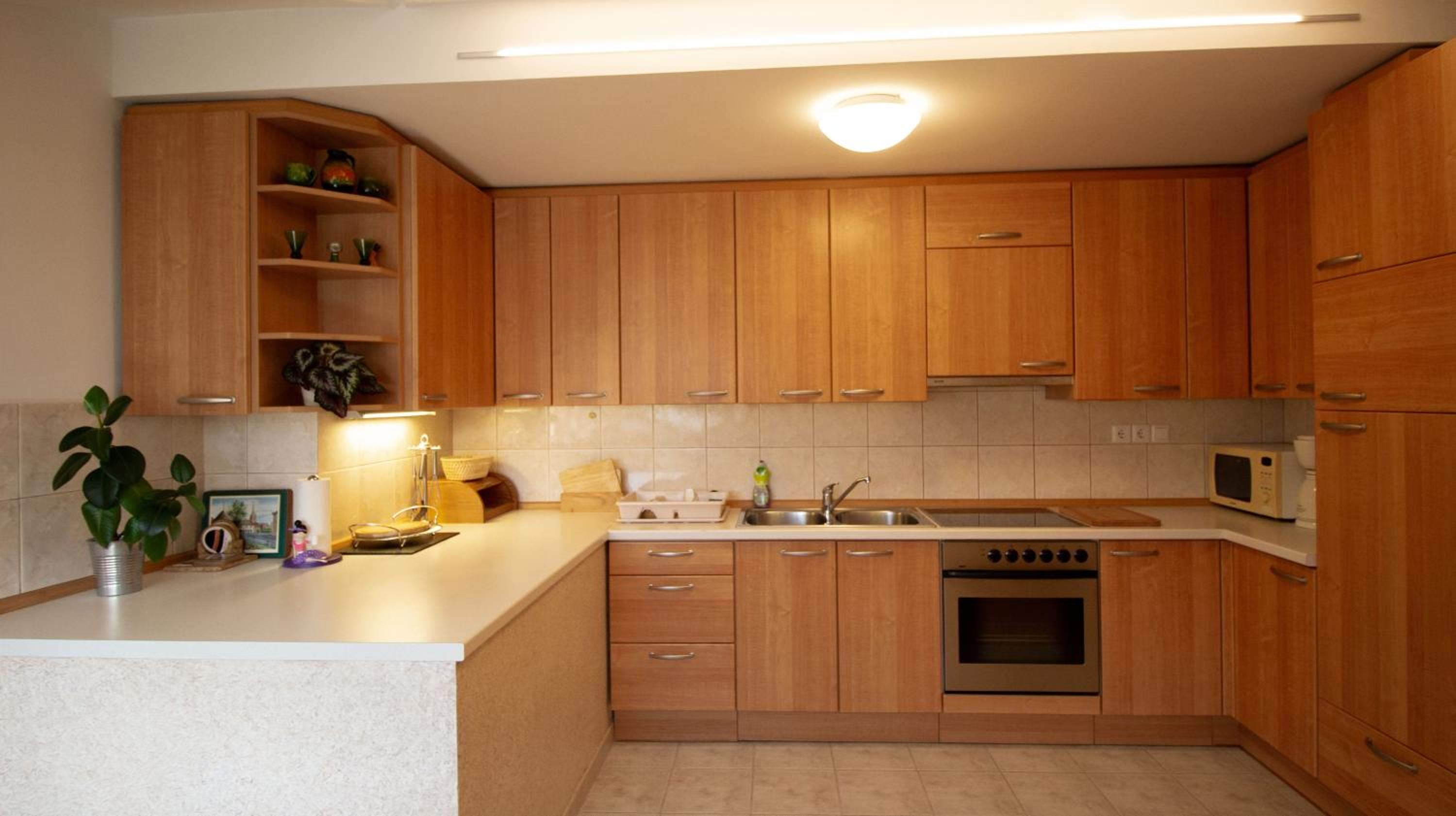 Apartment (4 Adults) photo 3