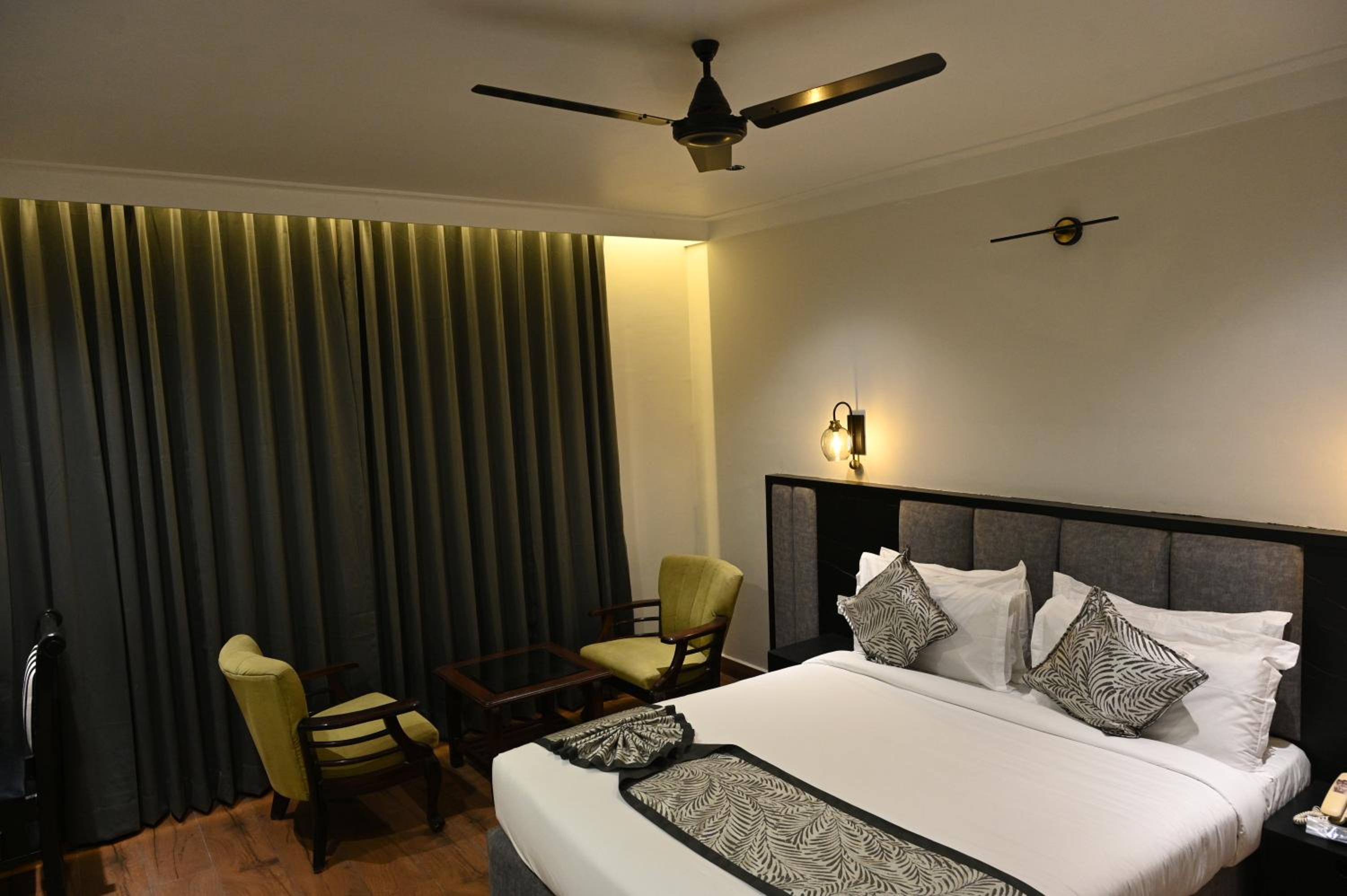King Room - Photo 1
