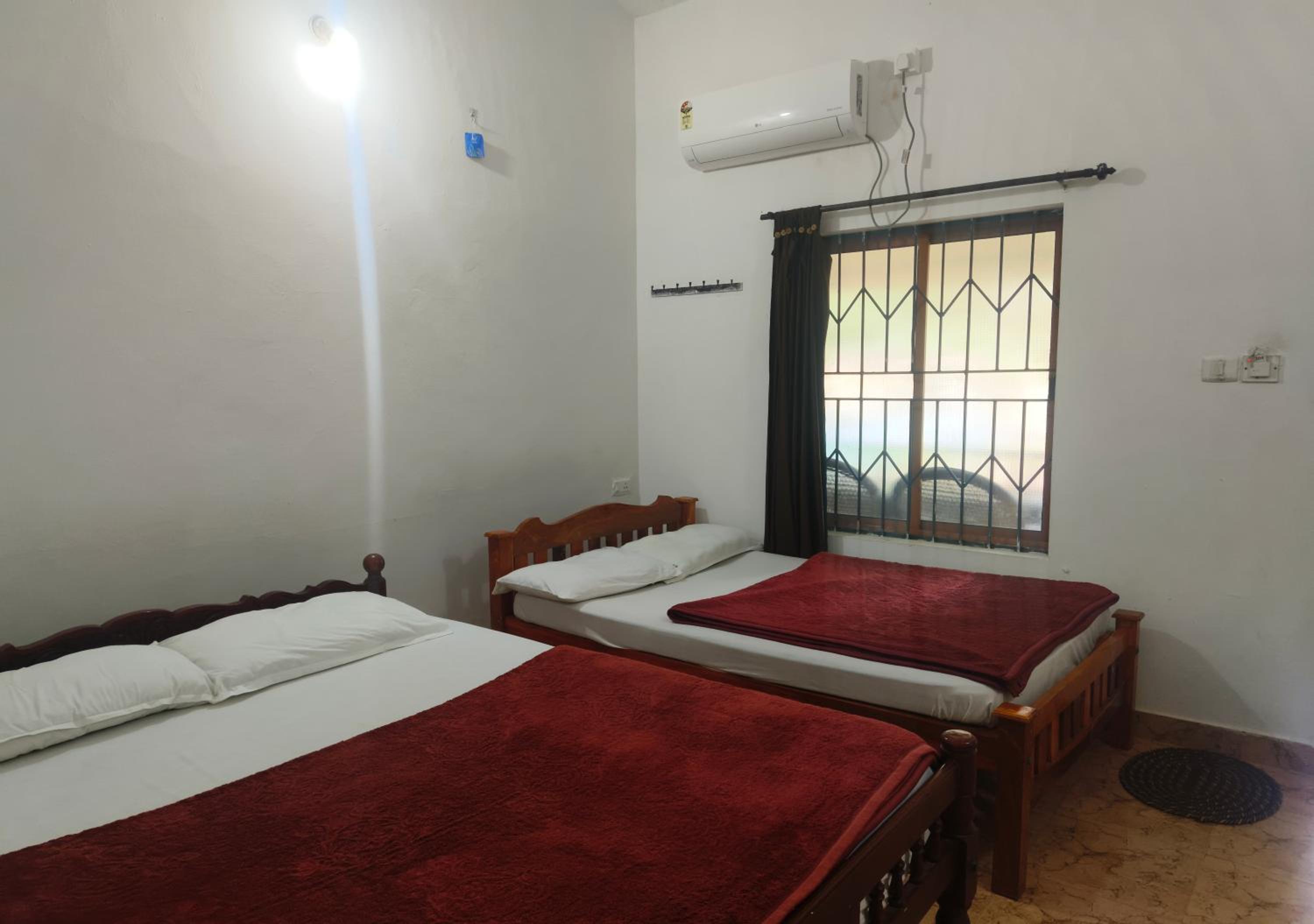 Quadruple Room photo 2