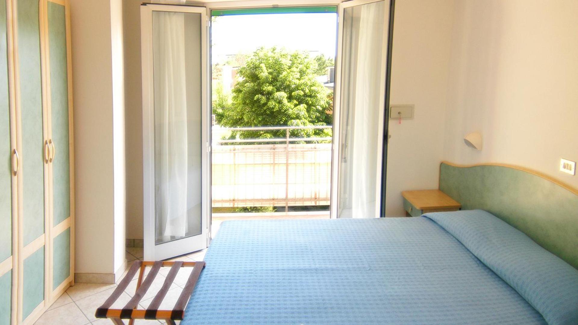 Quadruple Room - Photo 1