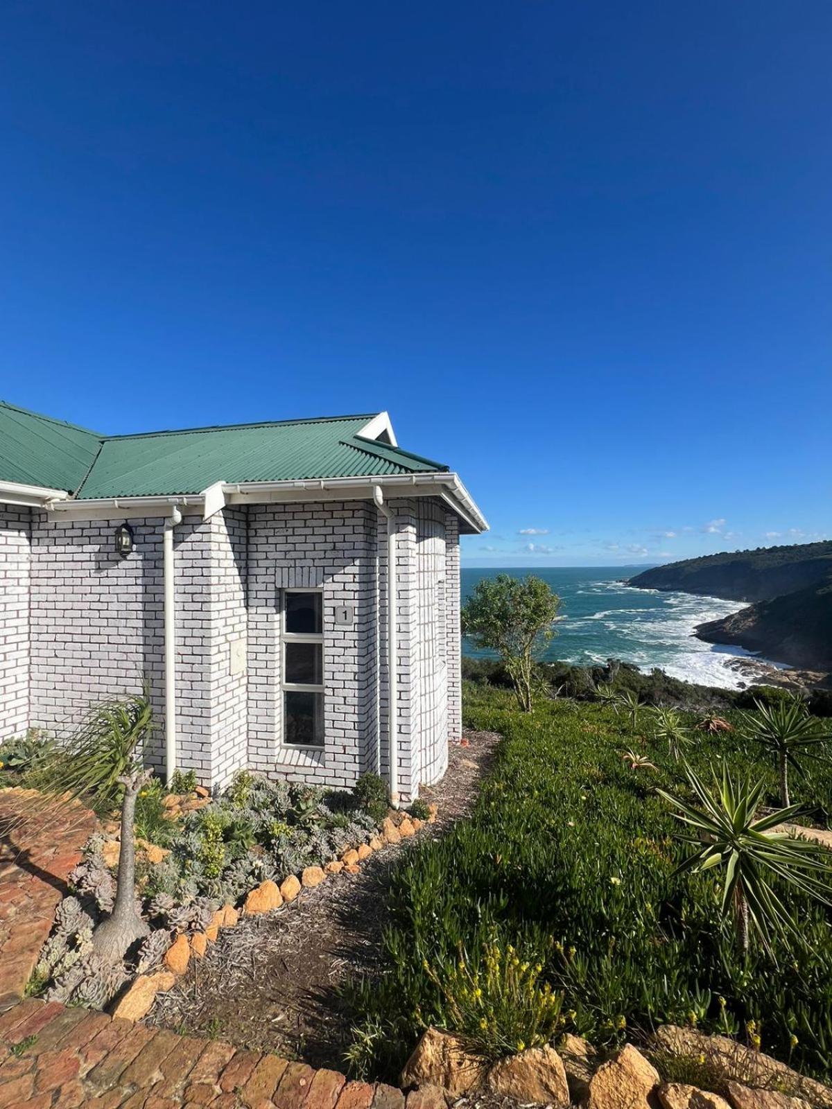 Chalet with Sea View - Photo 3