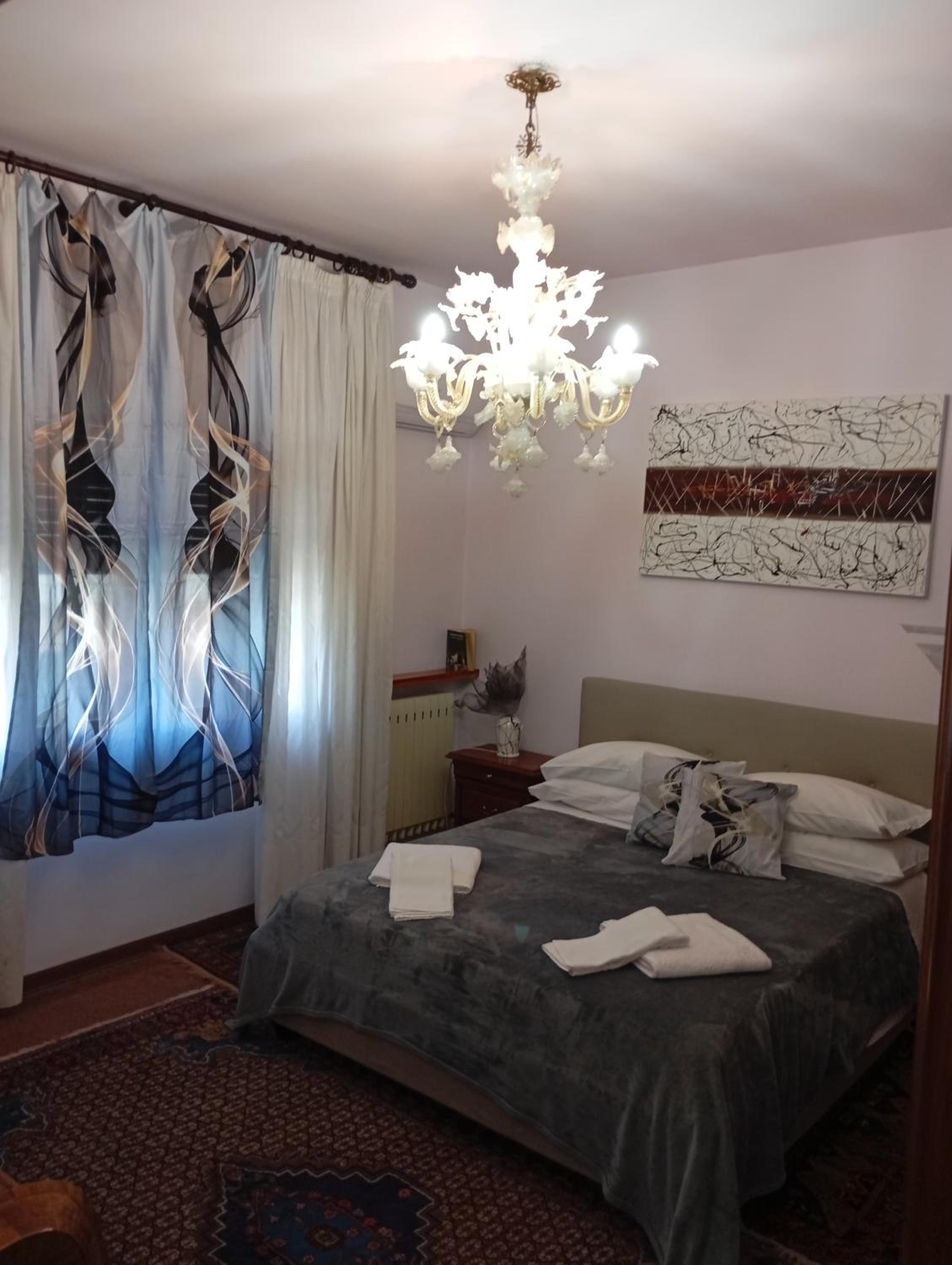 Standard Double Room with Shared Bathroom photo 1