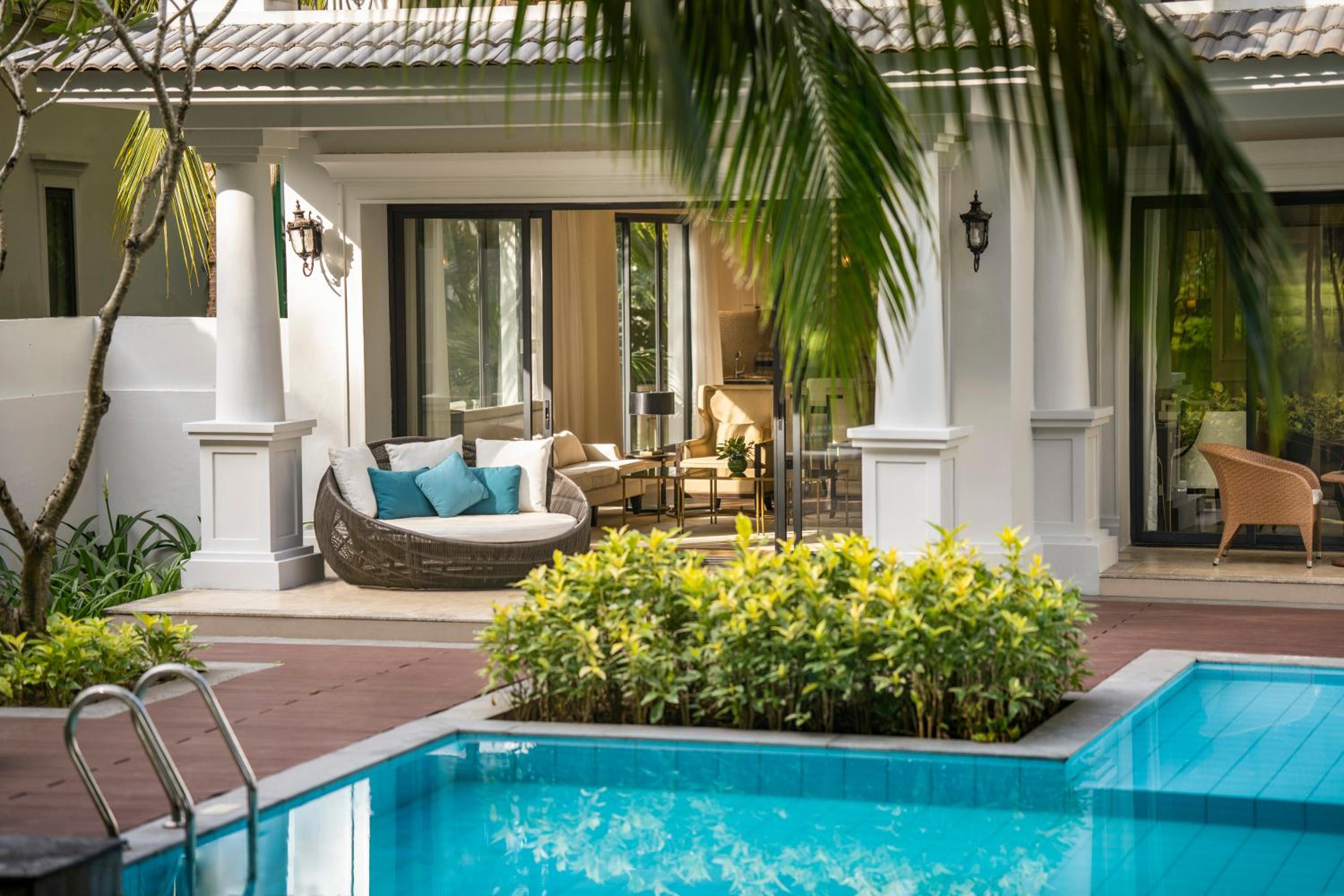 Four-Bedroom Villa with Garden View and Private Pool photo 2