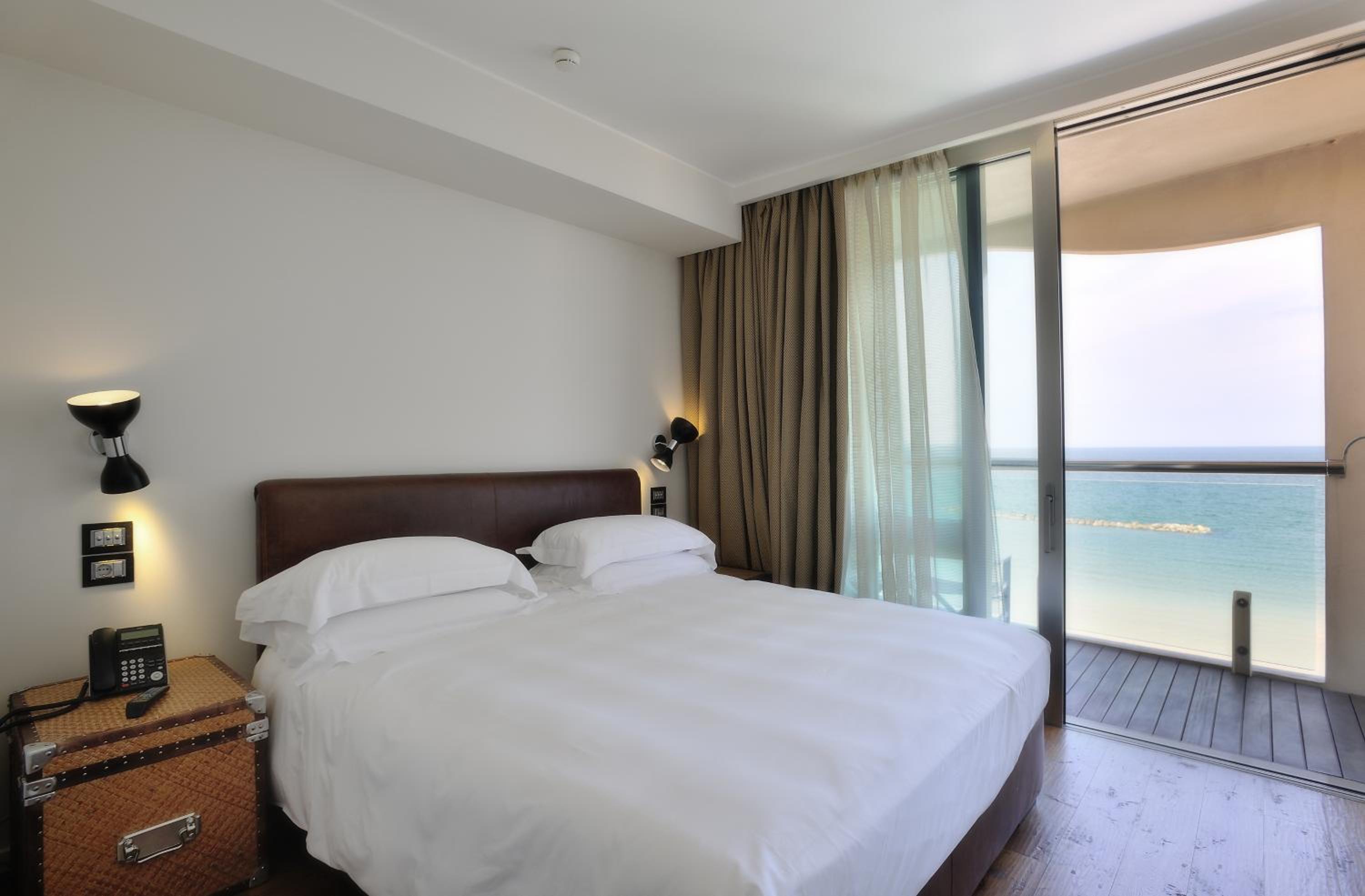 Junior Suite - Photo 24