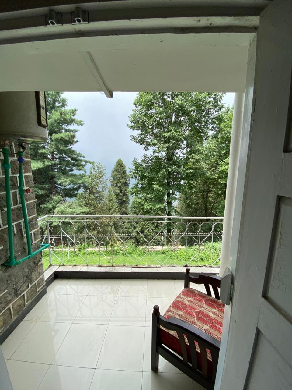 Double Room With Balcony (3 Adults) photo 2