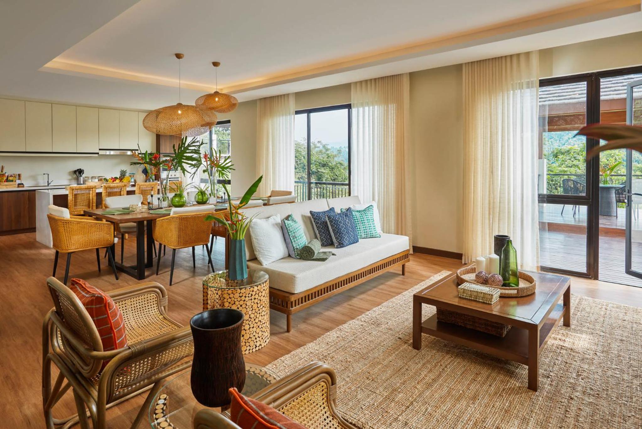 Family Room with Mountain View