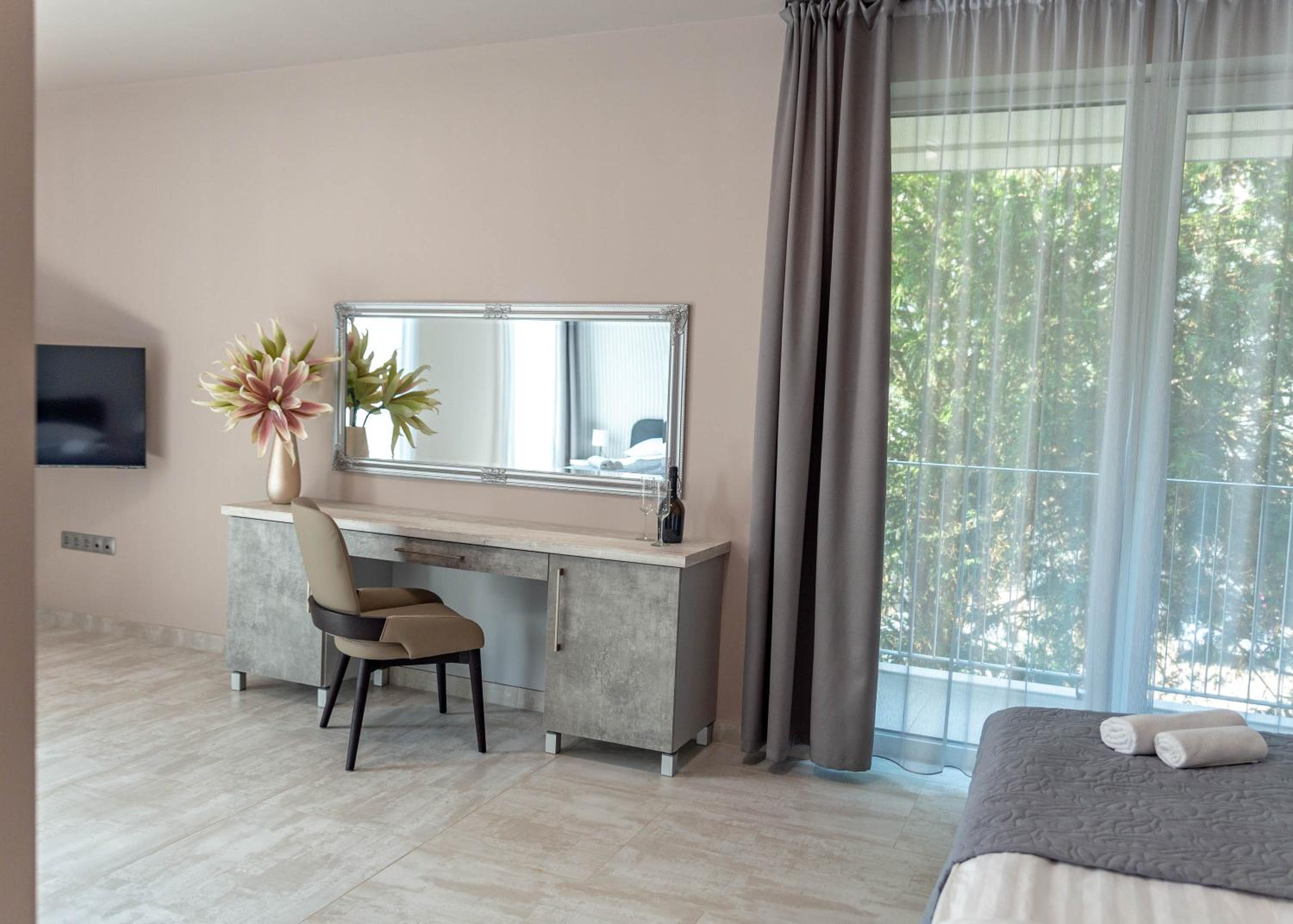 Deluxe Family Room - Annex - Pillich Kalman 29. photo 2