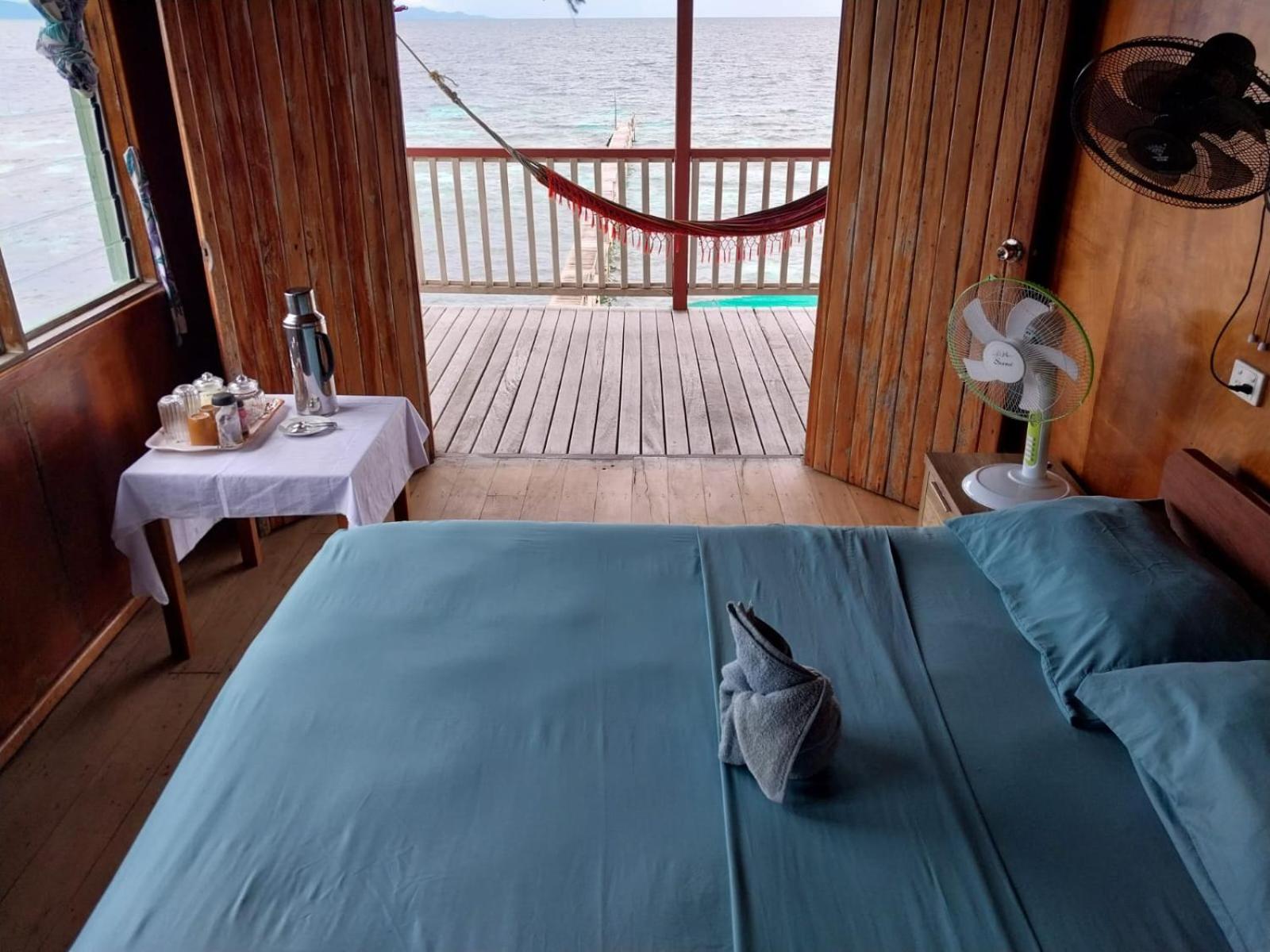Double Room with Balcony and Sea View photo 1