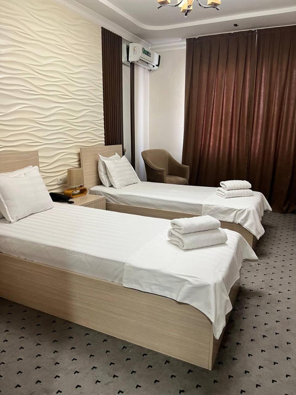 Deluxe Twin Room - Photo 1