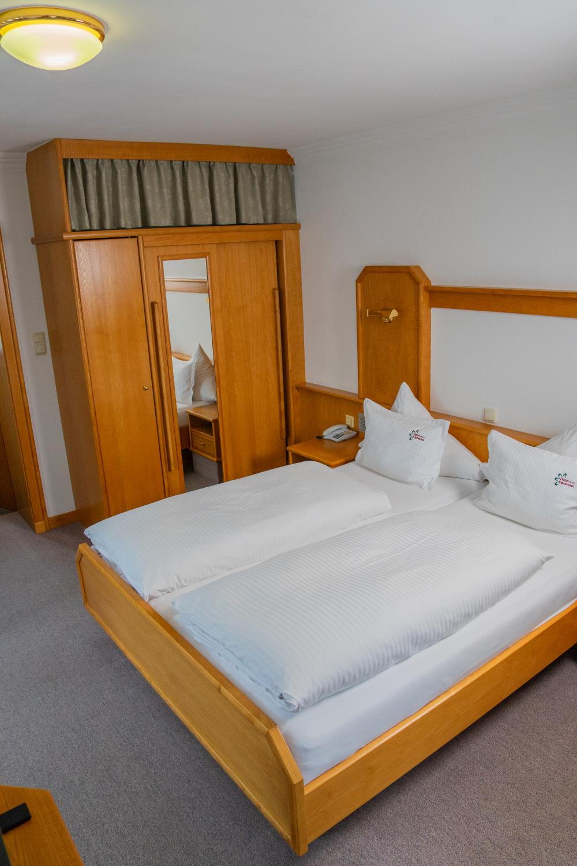 Double Room with Balcony photo 1