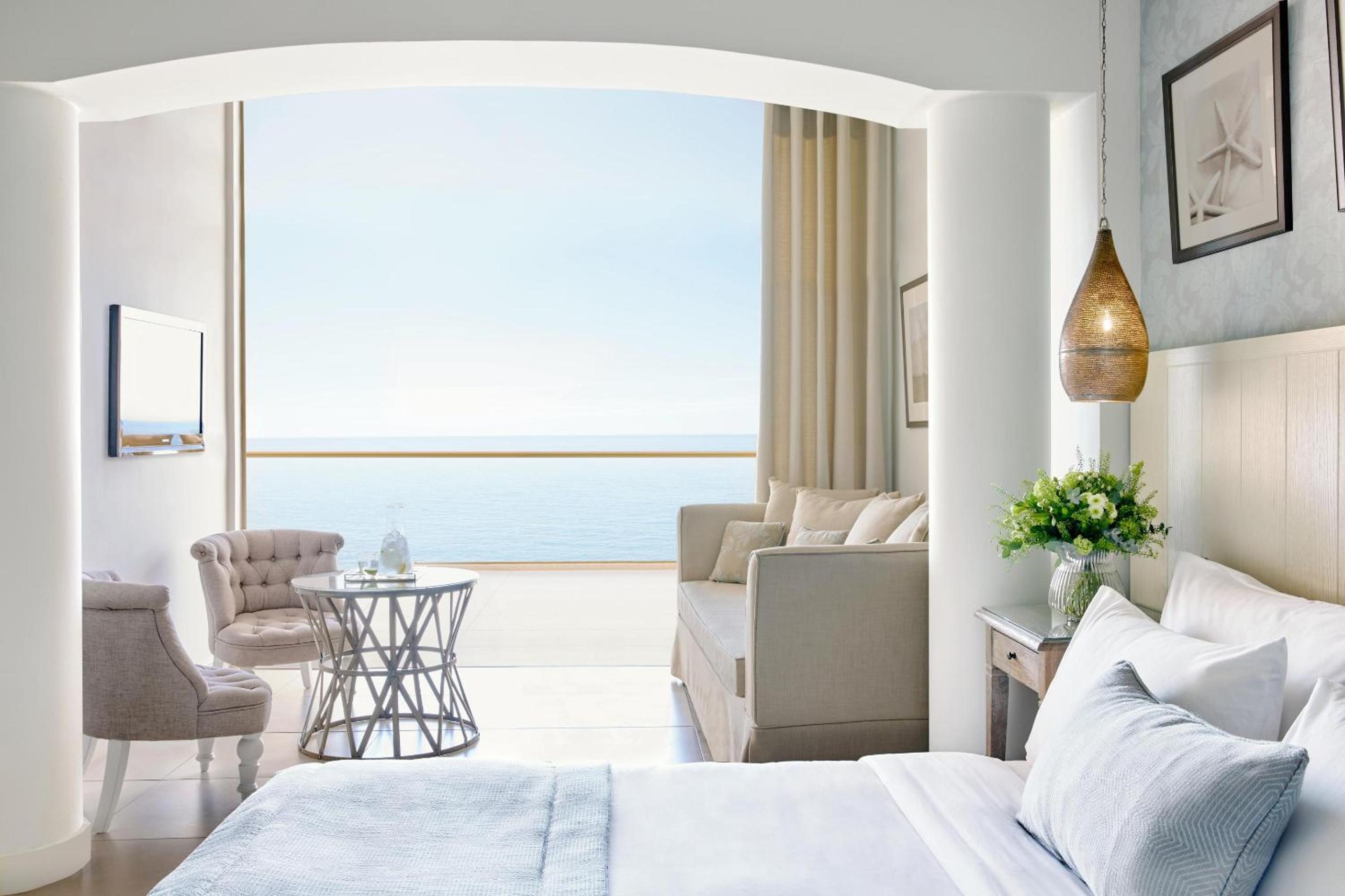 Junior Suite with Sea View photo 3