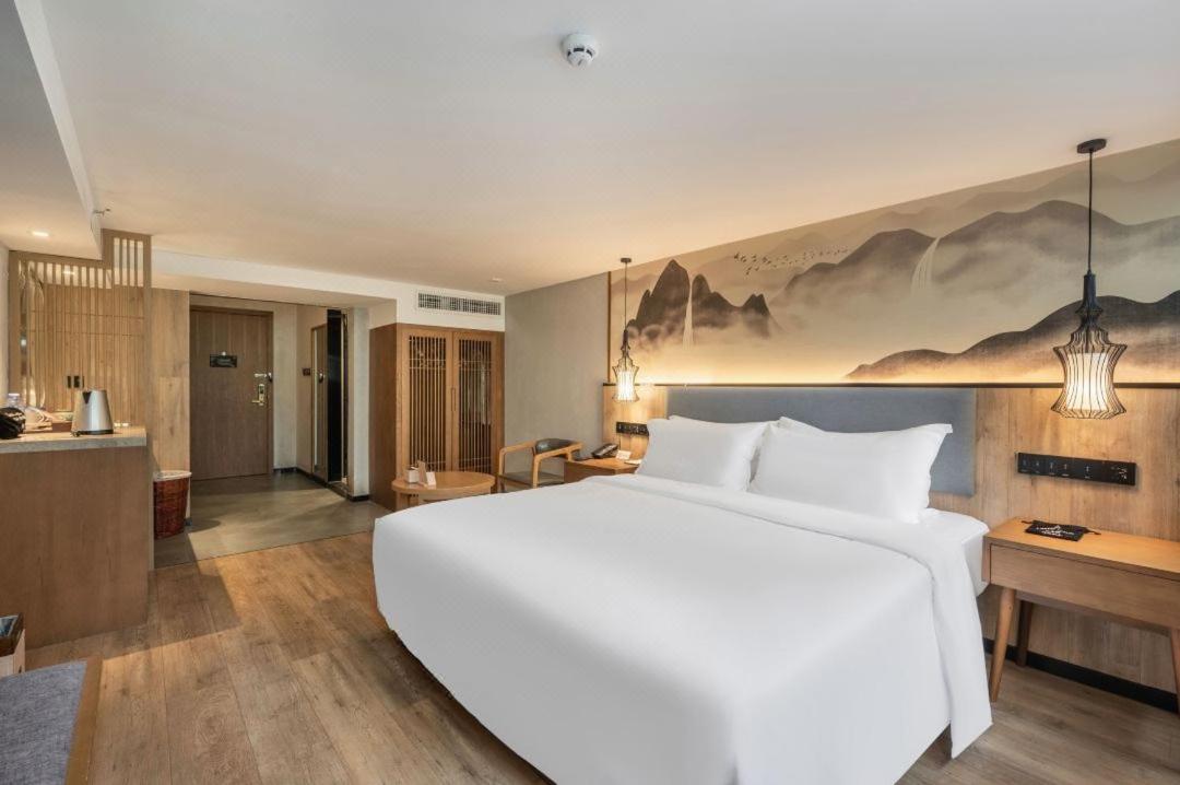 Elegant Loft Twin Room photo 1