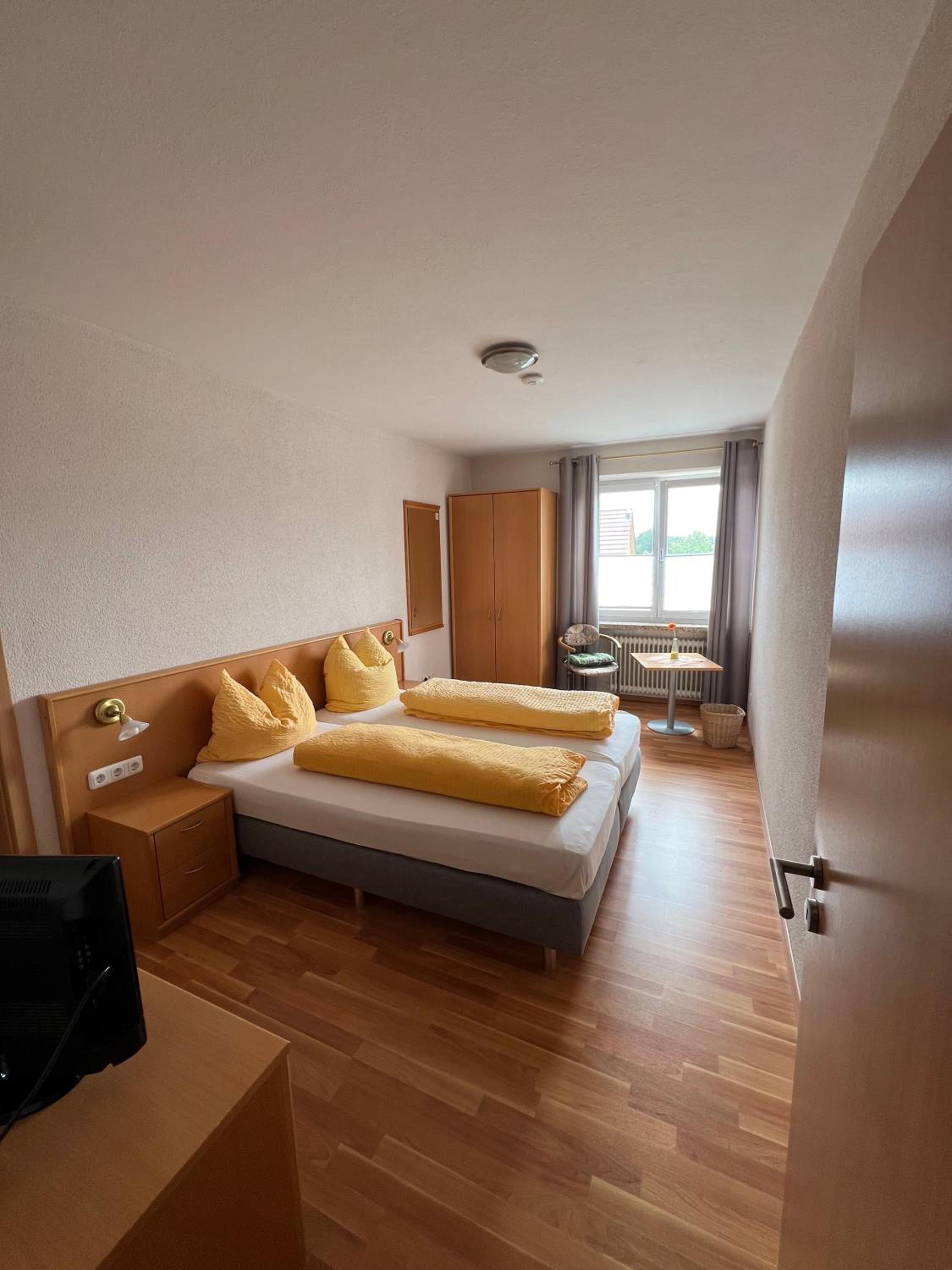 Double Room with Private Bathroom photo 1