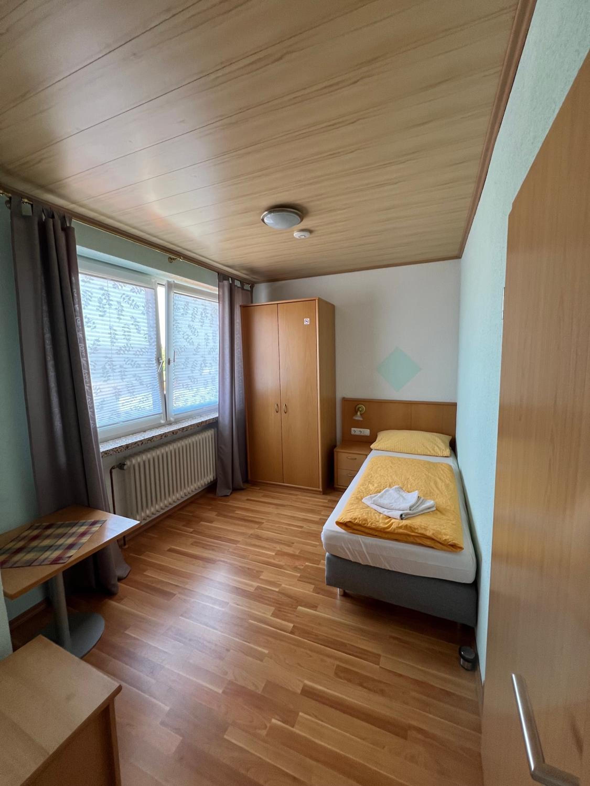 Standard Twin Room photo 1