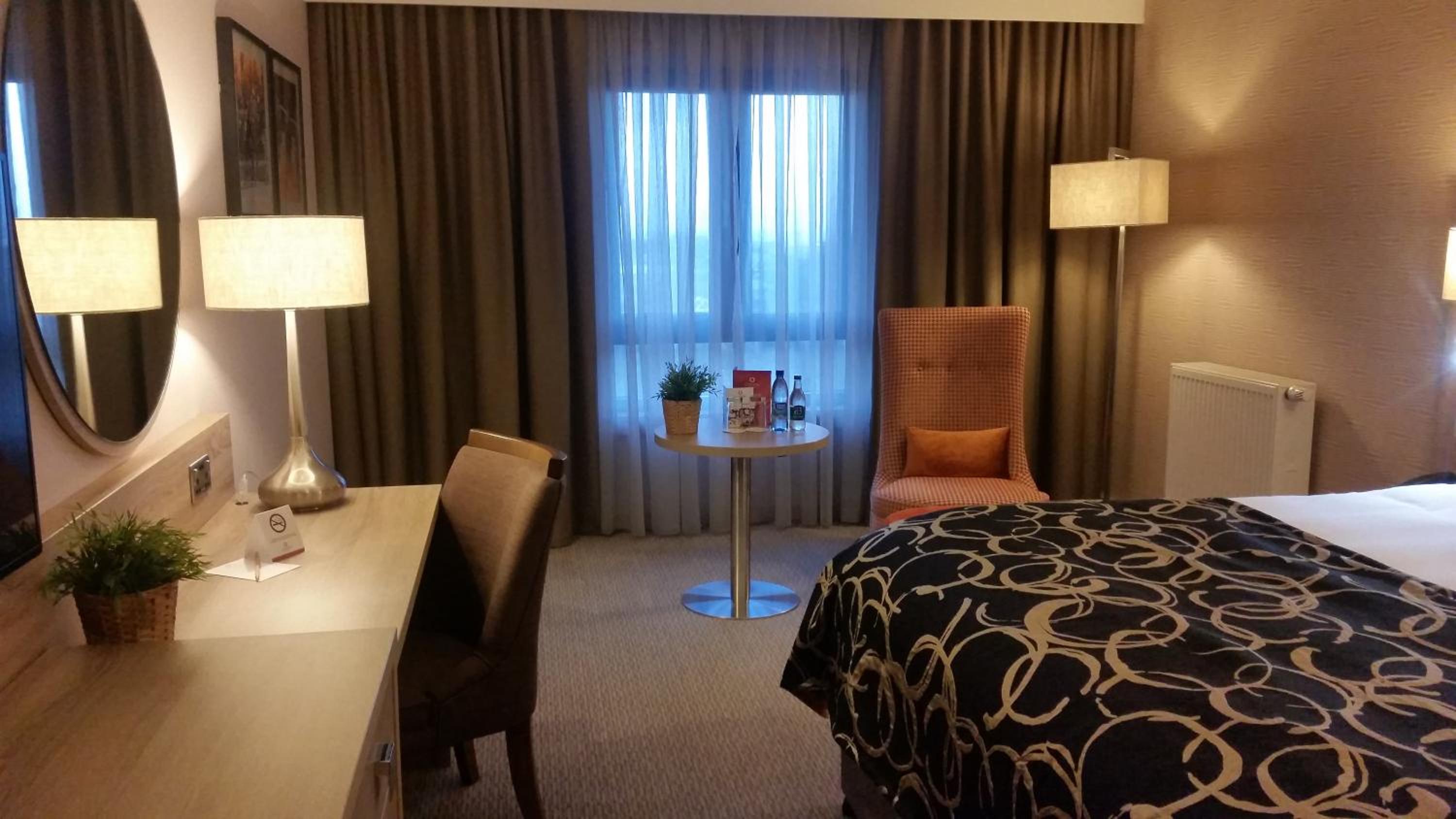 Executive King Room - Photo 1