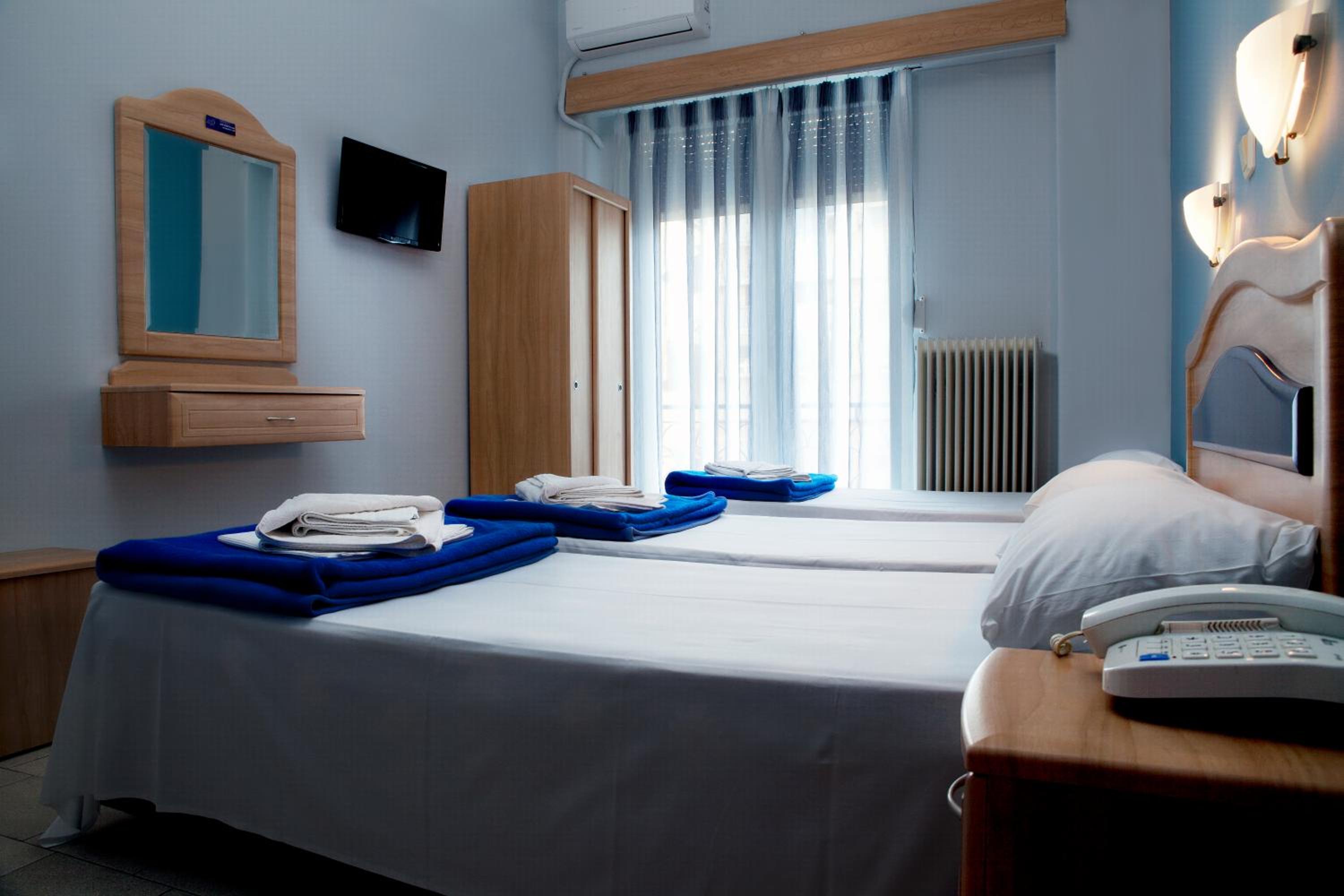 Triple Room photo 2