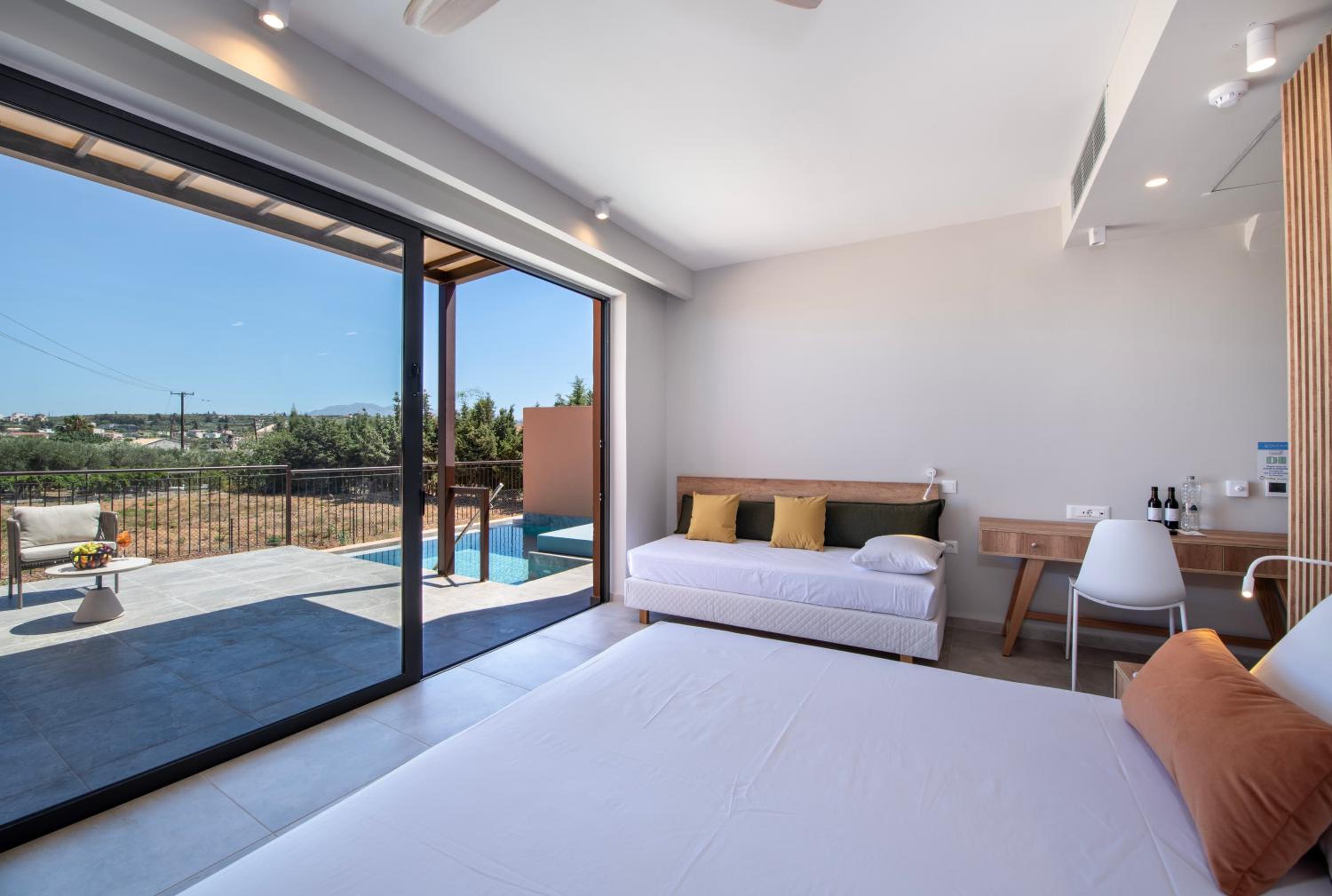 Superior Loft with Individual Pool photo 1