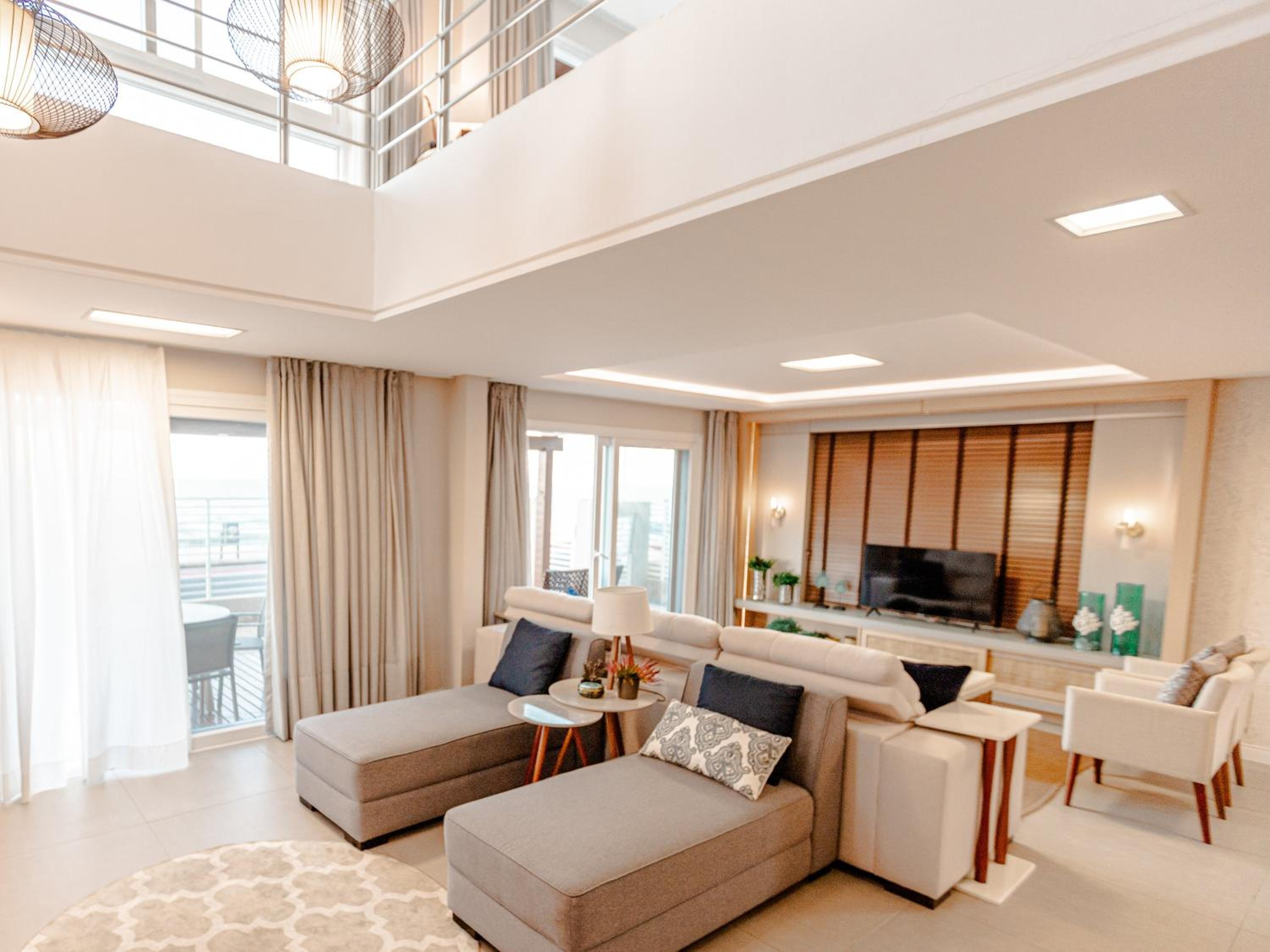Villa photo 2