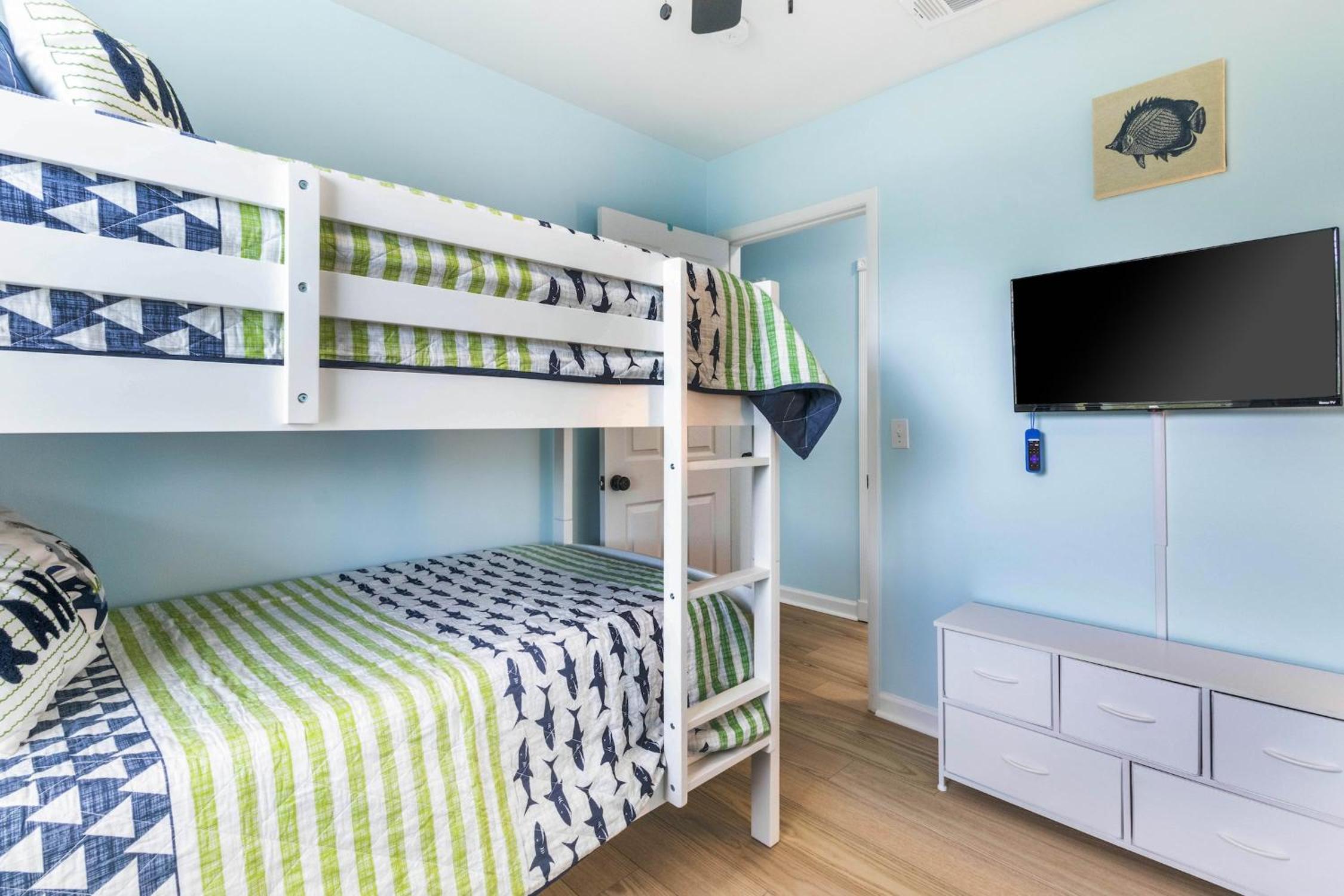 Three-Bedroom House photo 1