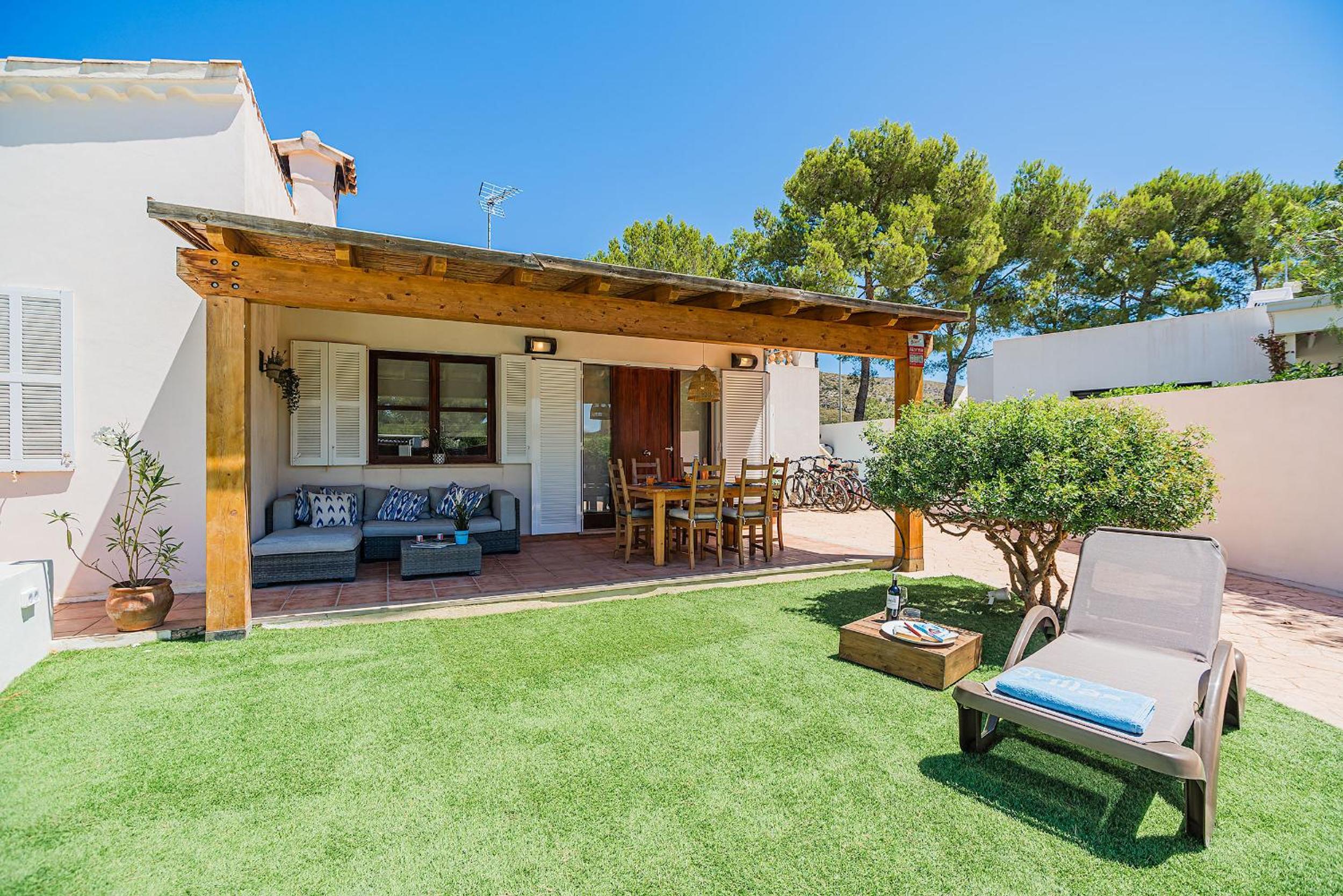 Villa with Private Pool photo 2