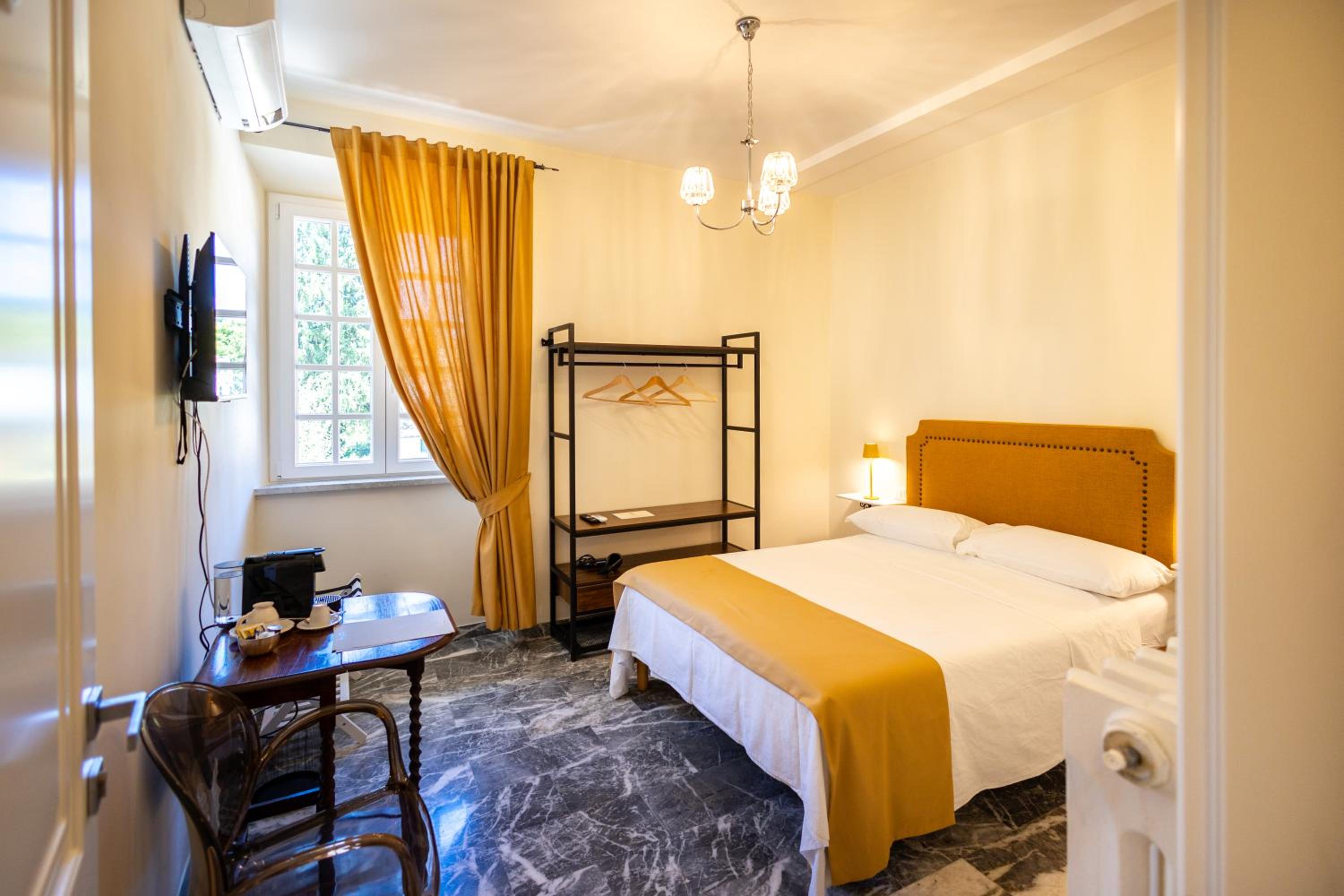 Standard Single Room photo 3