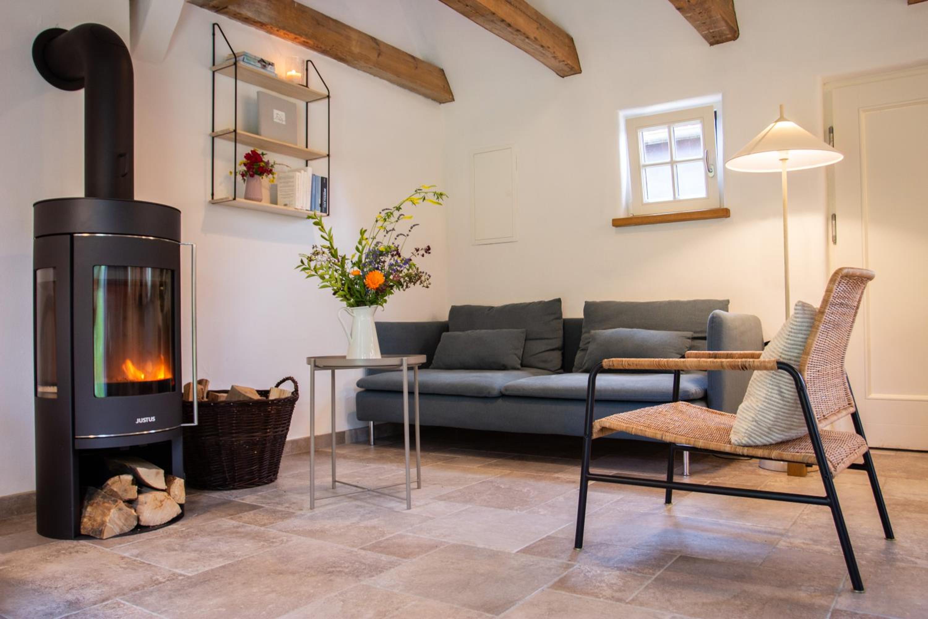 One-Bedroom House photo 1