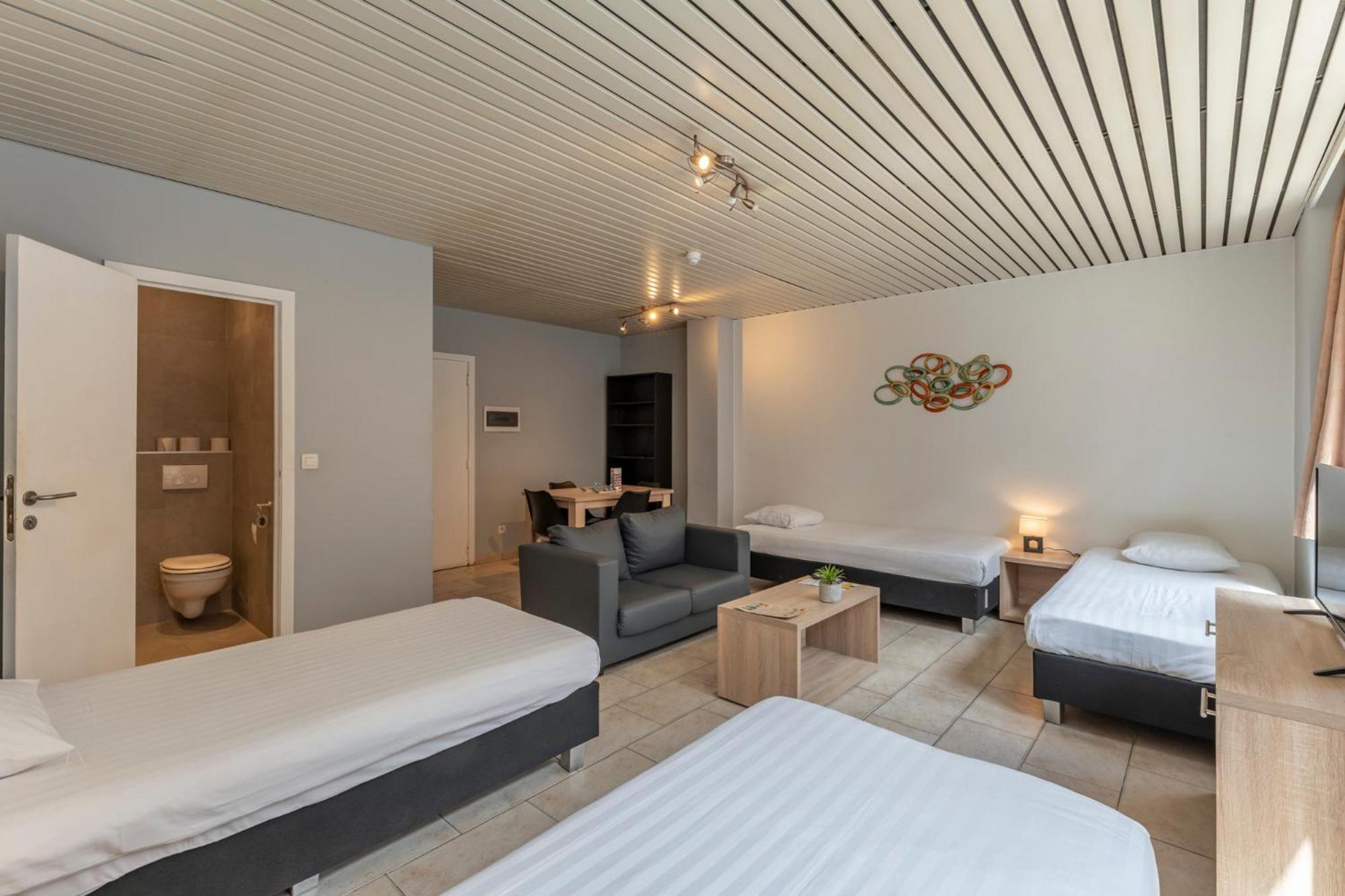 Family Apartment (4 Adults) - Photo 4