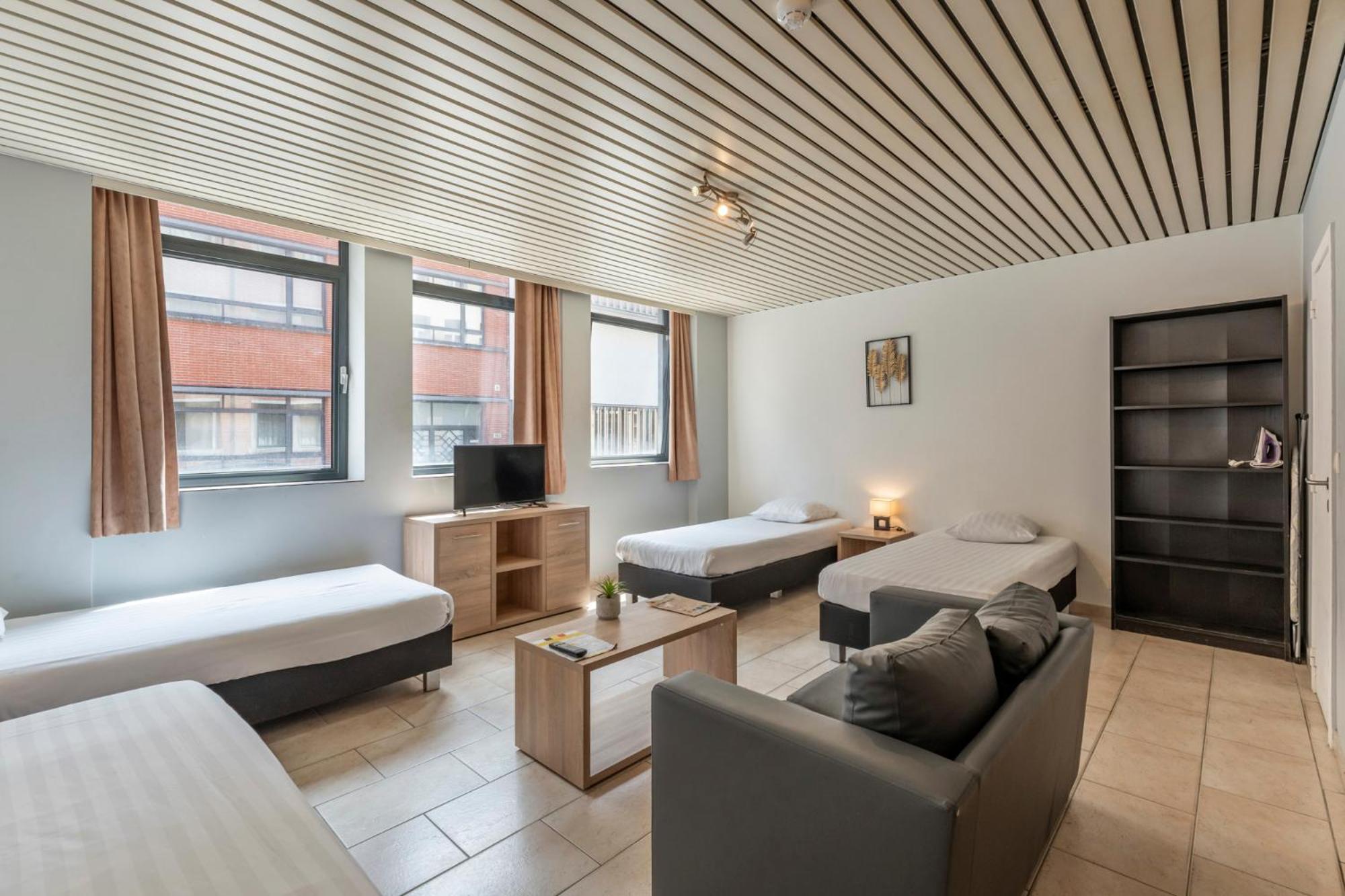 Family Apartment (4 Adults) - Photo 3