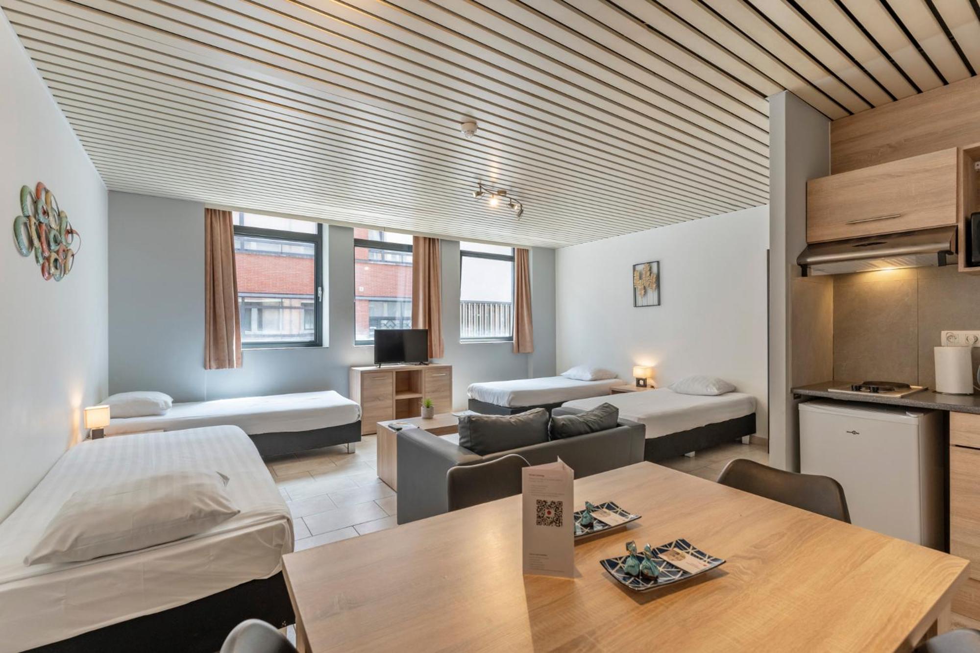 Family Apartment (4 Adults) - Photo 2